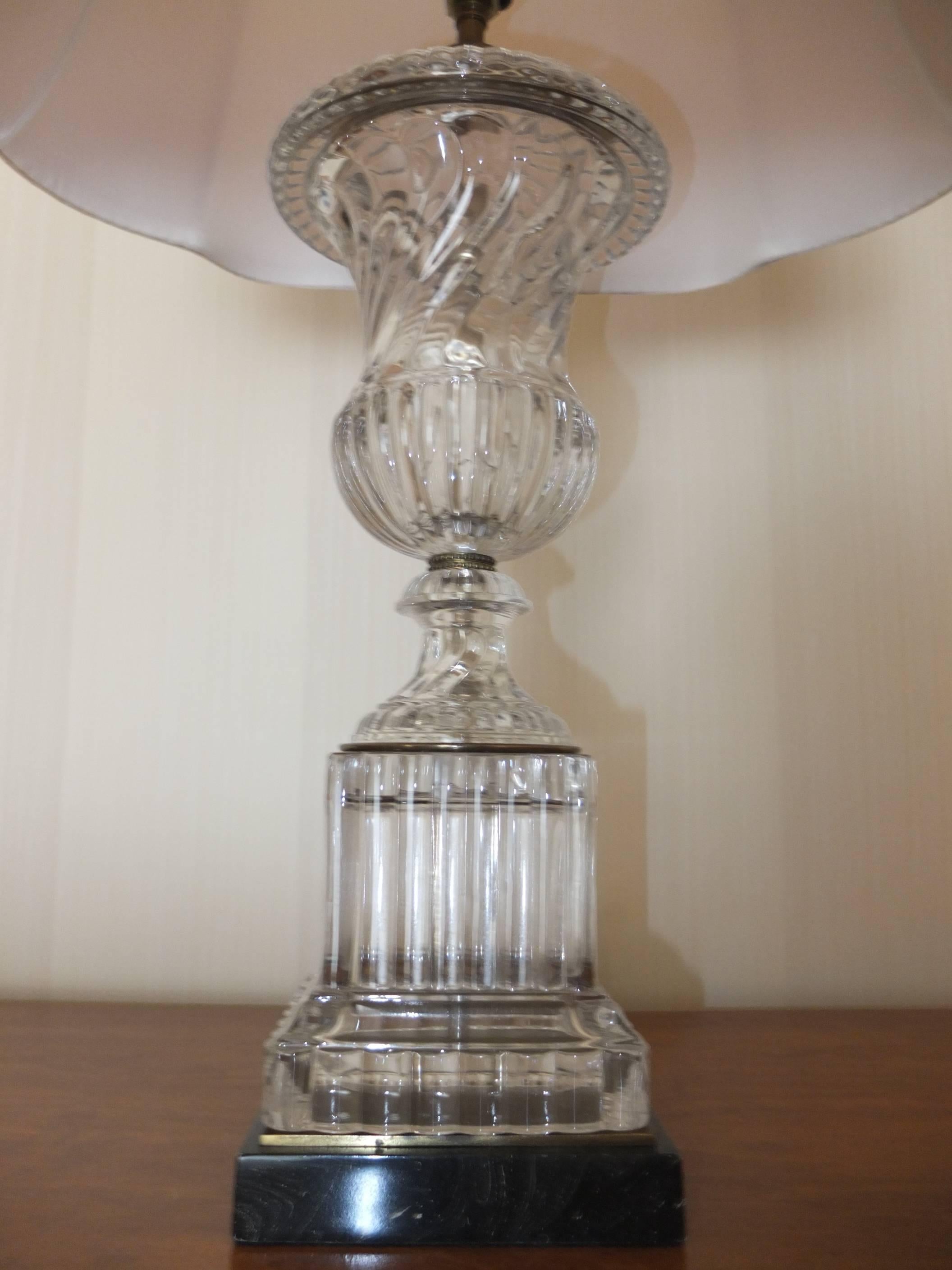 3 Vasen-Lampen aus wirbeltem Kristall im Baccarat-Stil von Paul Hanson im Angebot 5