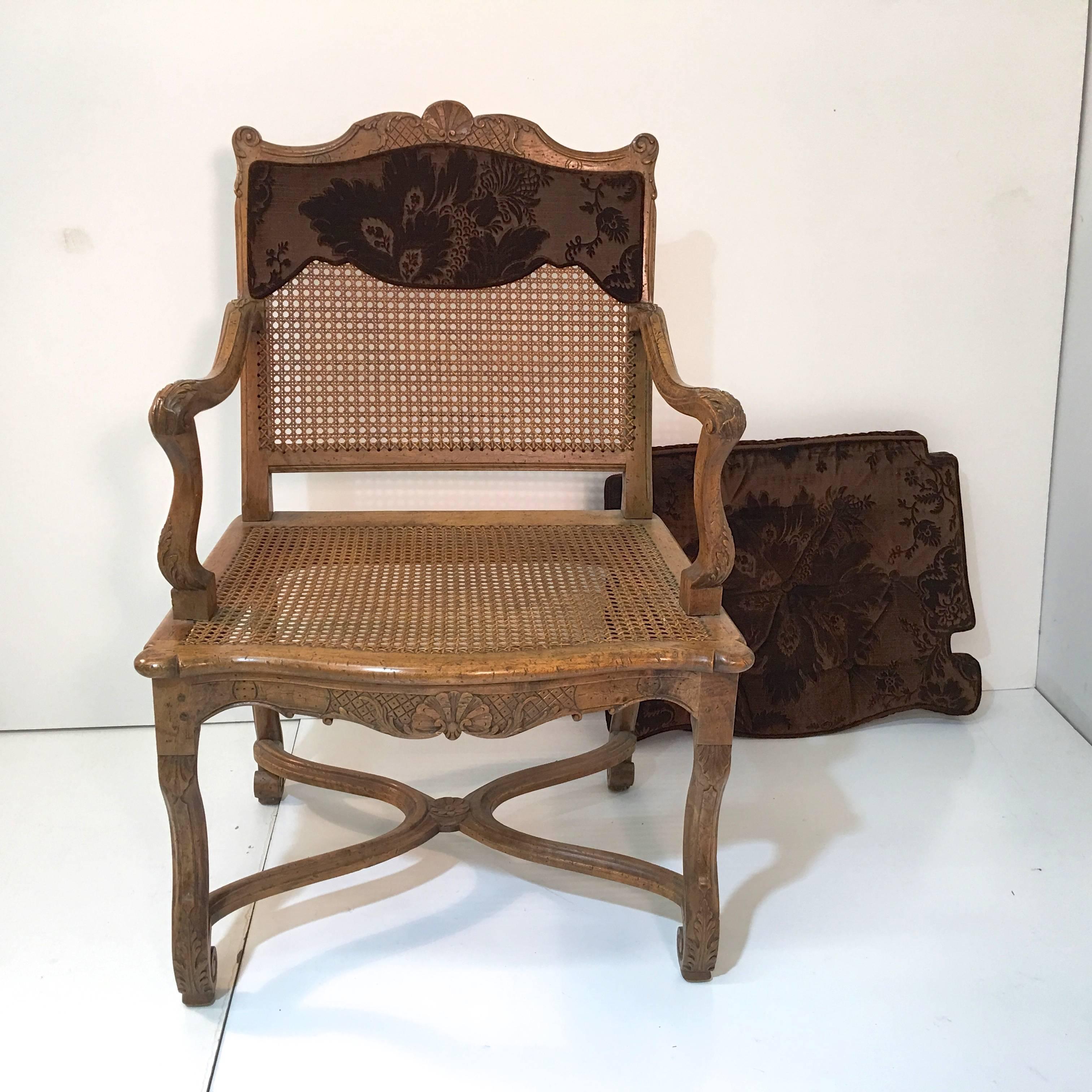 Late 20th Century 10 Don Ruseau Provincial Caned Walnut Dining Armchairs  For Sale