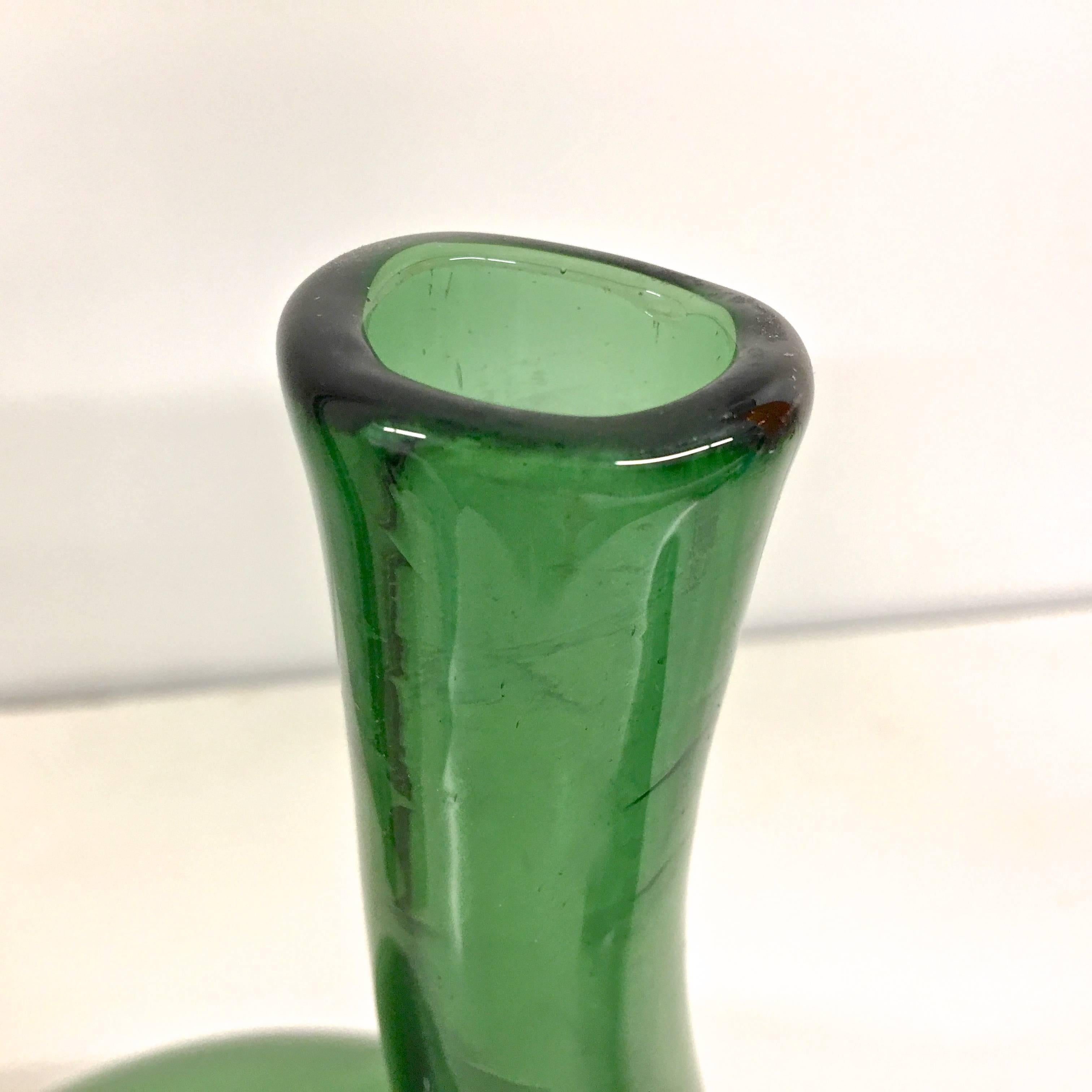 Empoli Green Glass Duck Decanter In Excellent Condition In Hanover, MA