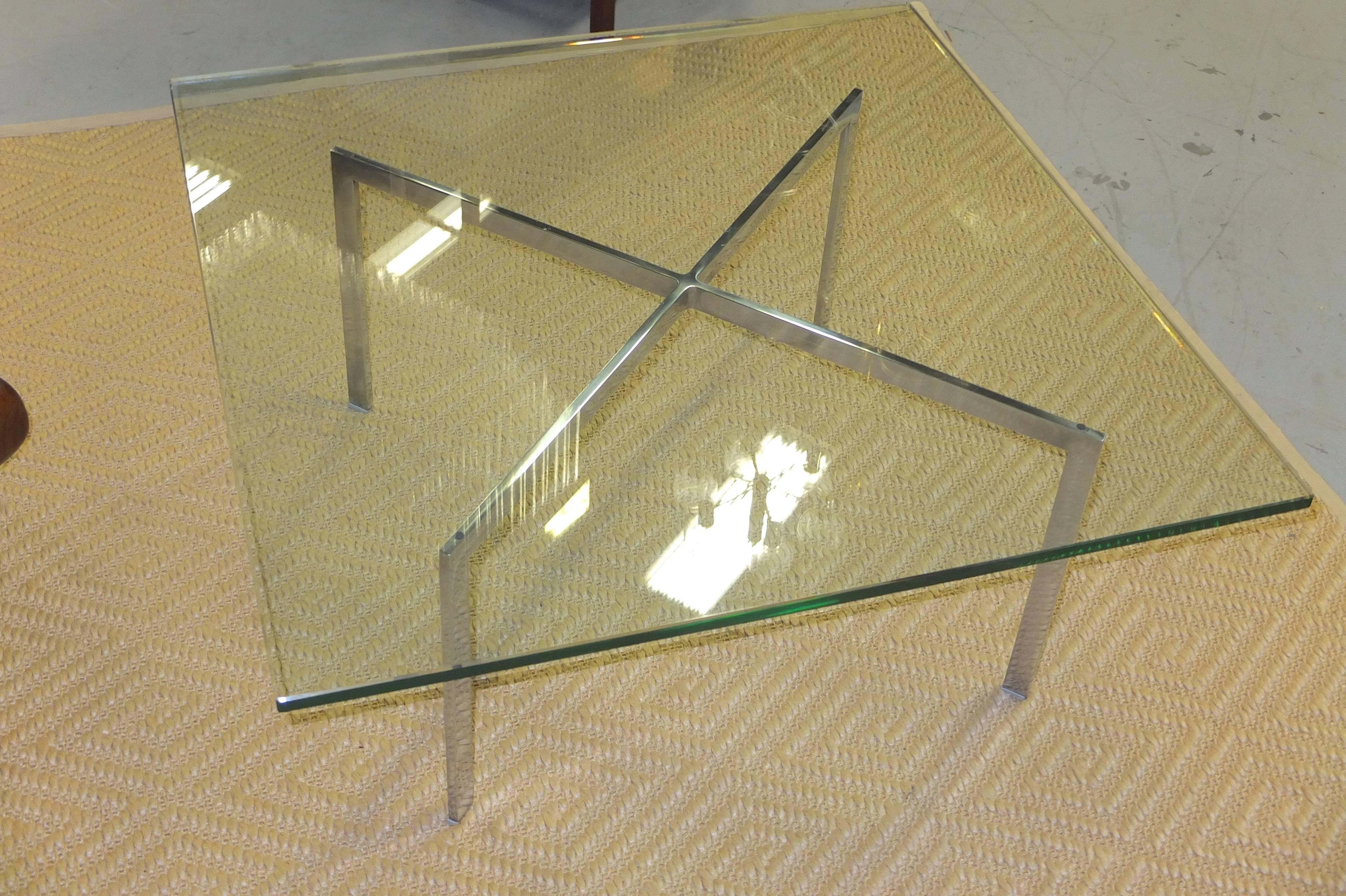 Mies van der Rohe Barcelona Table Polished Stainless KP Knoll In Excellent Condition In Hanover, MA