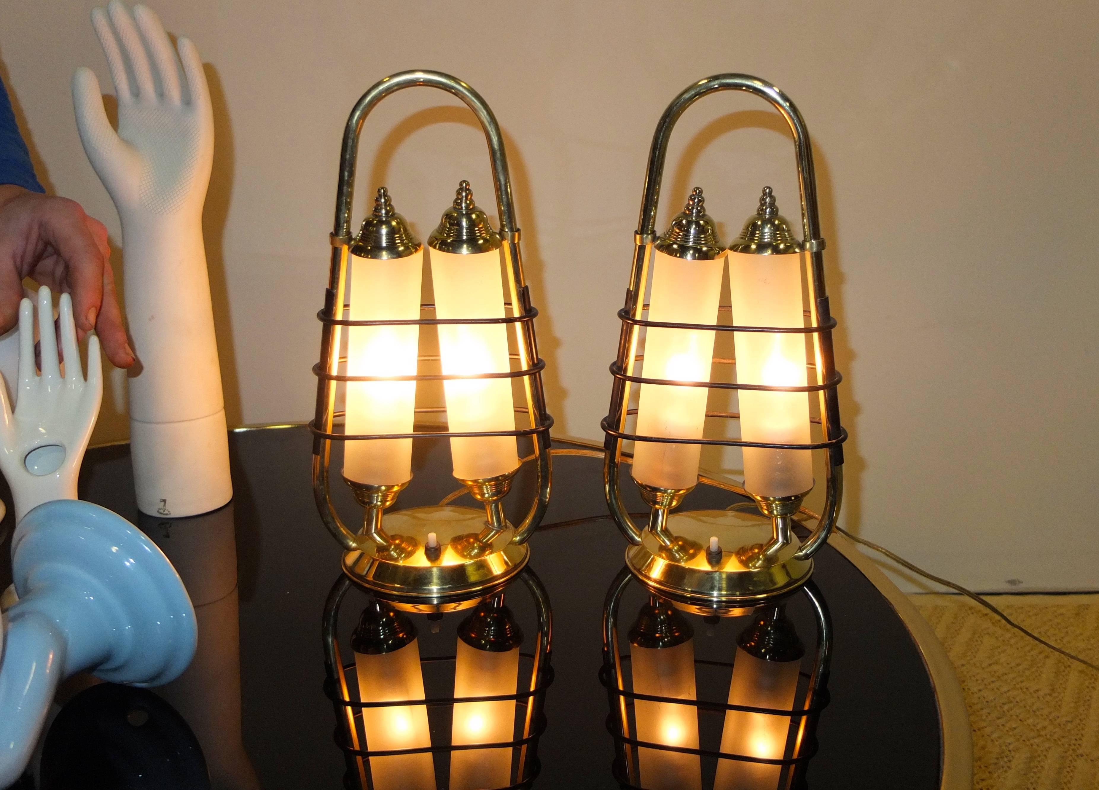 Mid-Century Modern Pair of 1950s Italian Brass Table Lanterns For Sale