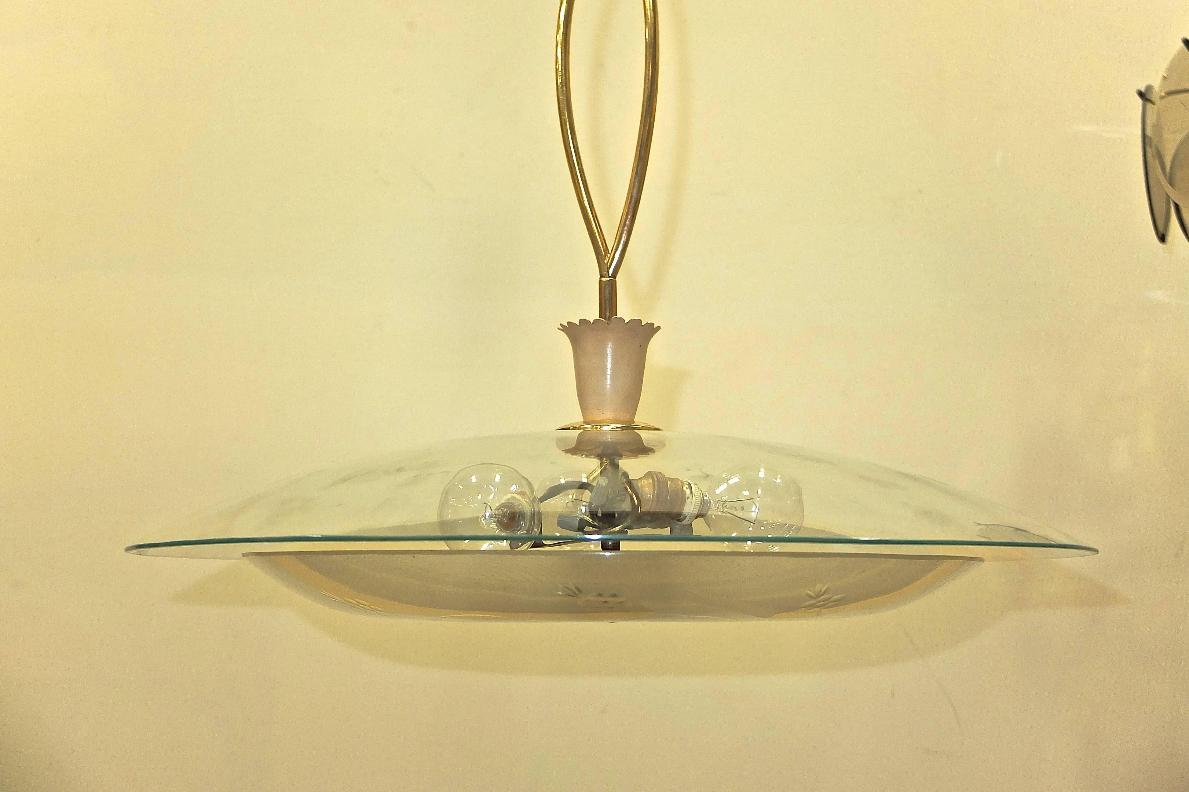 1950s Italian Glass UFO Pendant with Twisted Brass Stem For Sale 3