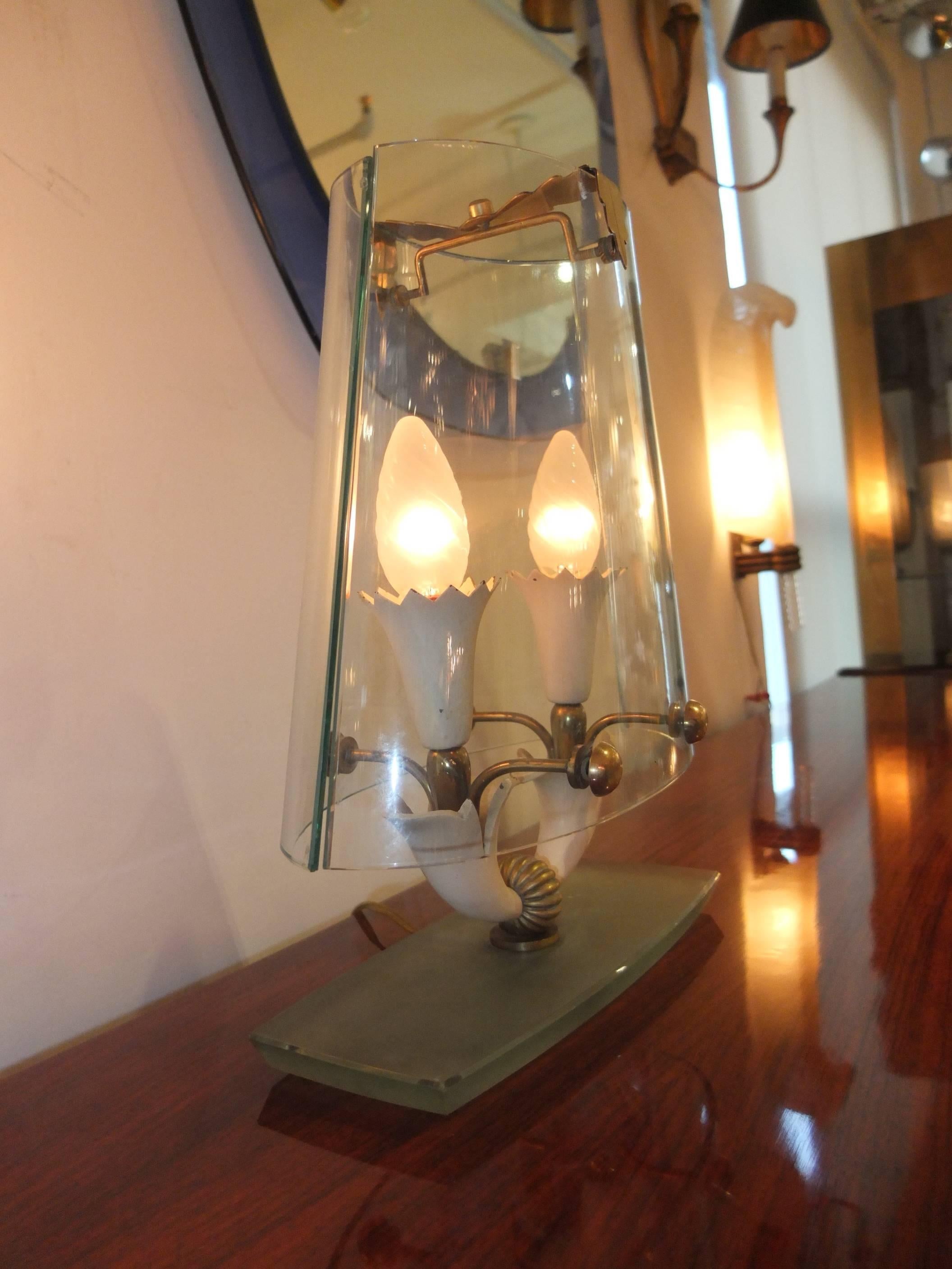 Rare lampe de table attribuée à Pietro Chiesa pour Fontana Arte en vente 2