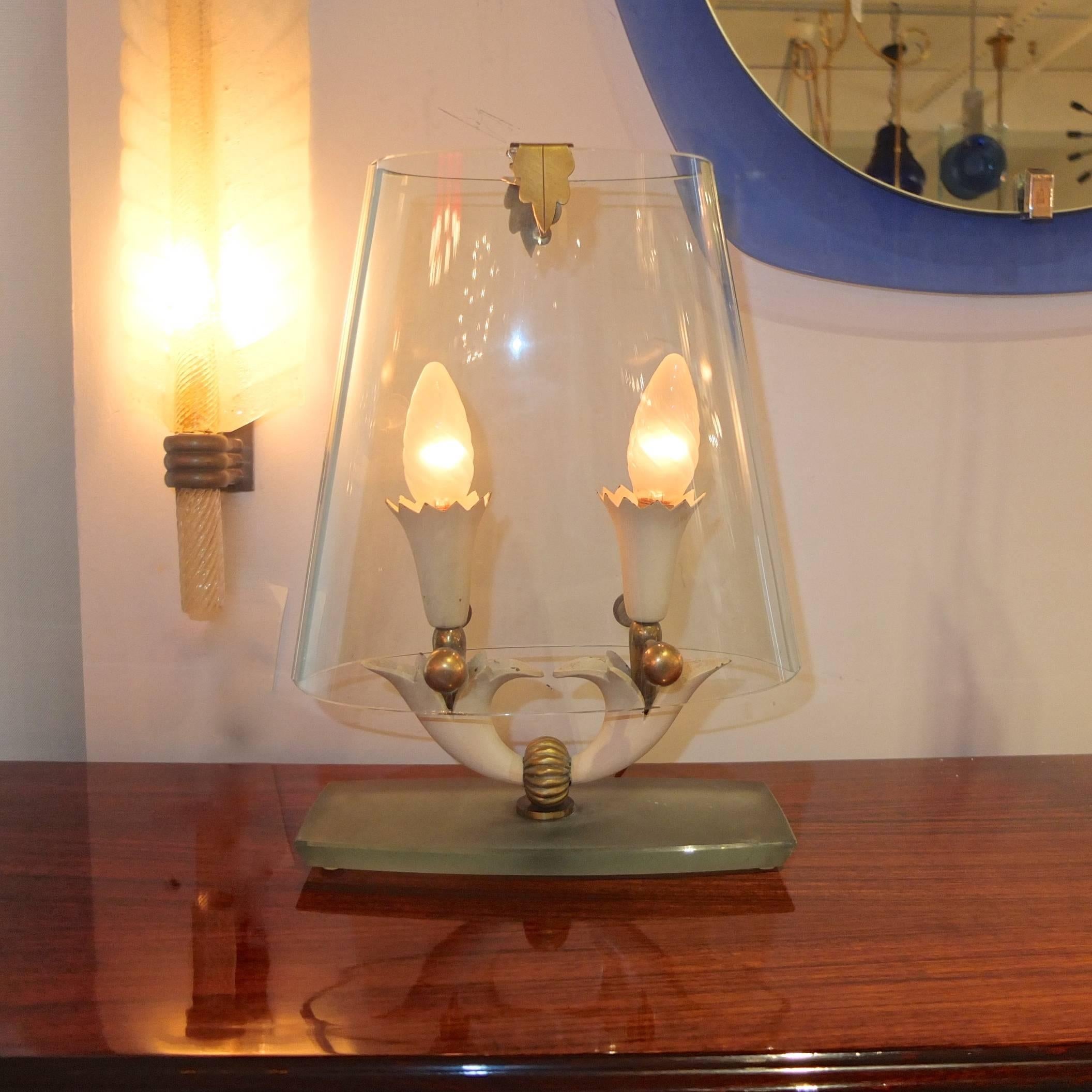 Rare lampe de table attribuée à Pietro Chiesa pour Fontana Arte en vente 1