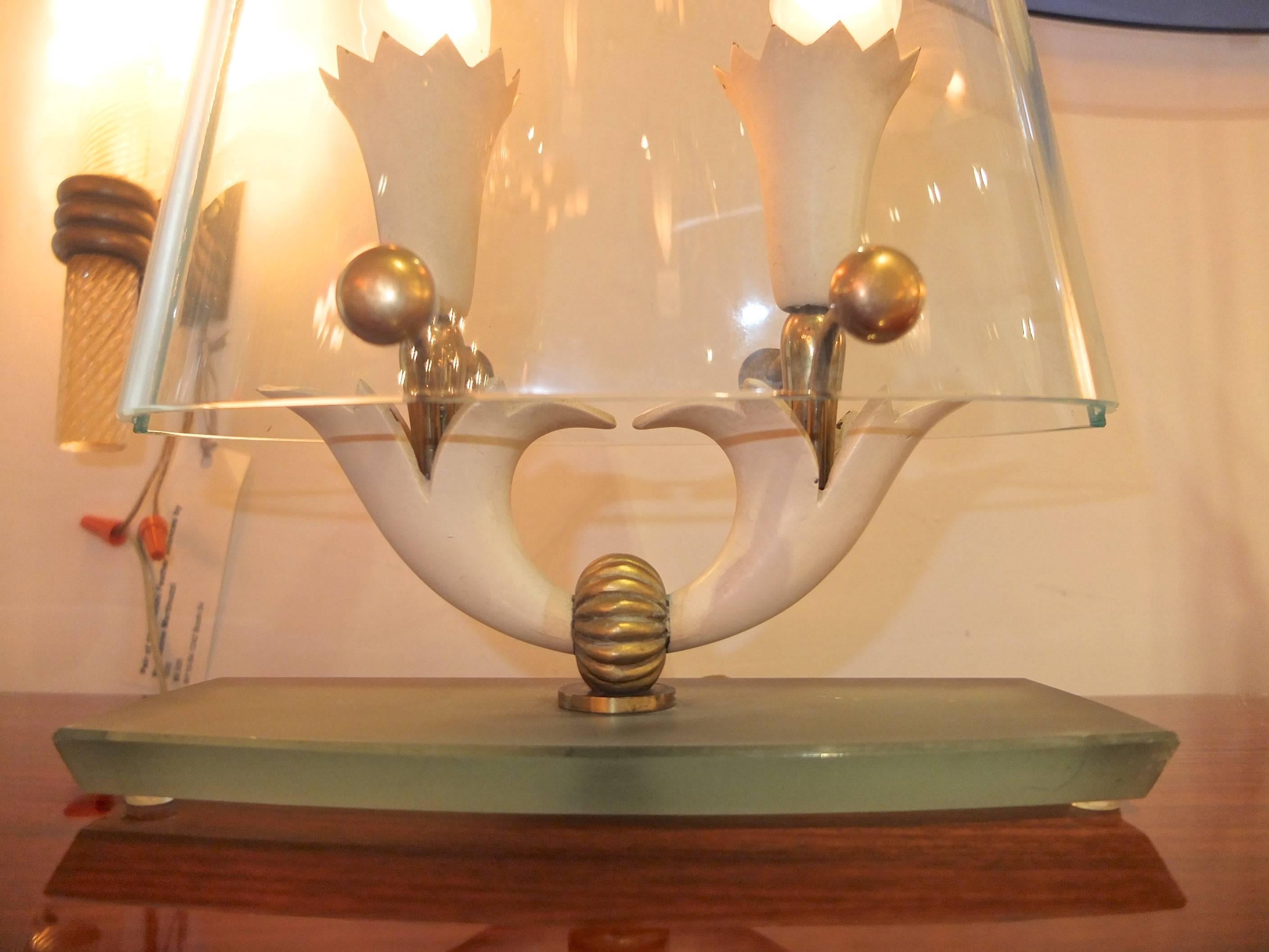 Rare lampe de table attribuée à Pietro Chiesa pour Fontana Arte Bon état - En vente à Hanover, MA
