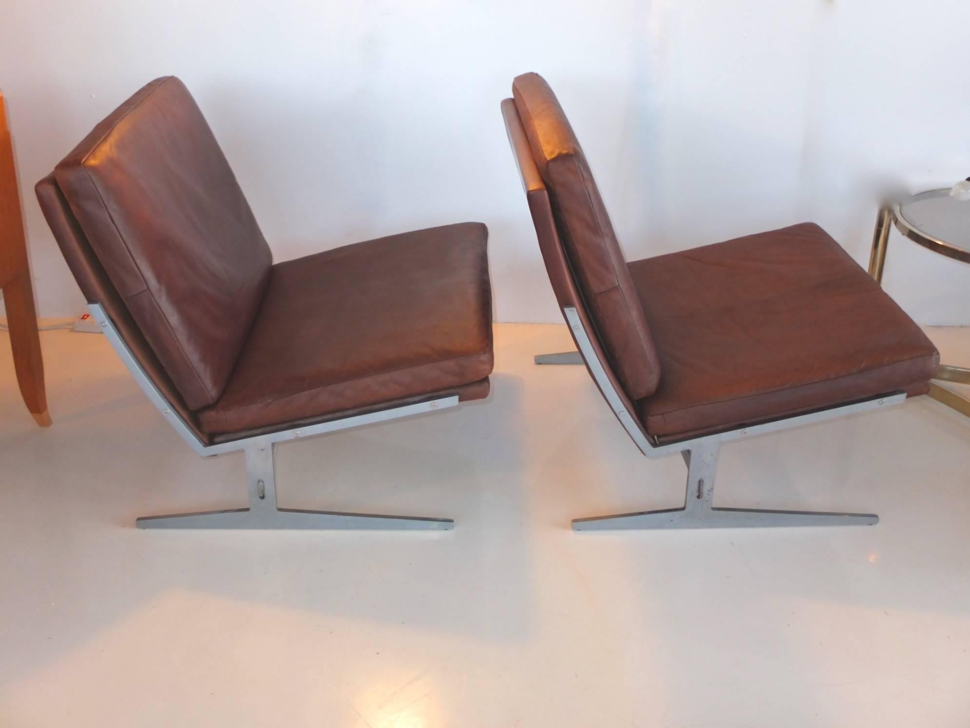 Pair of BO-561 Lounge Chairs Designed by Fabricius & Kastholm In Good Condition In Hanover, MA