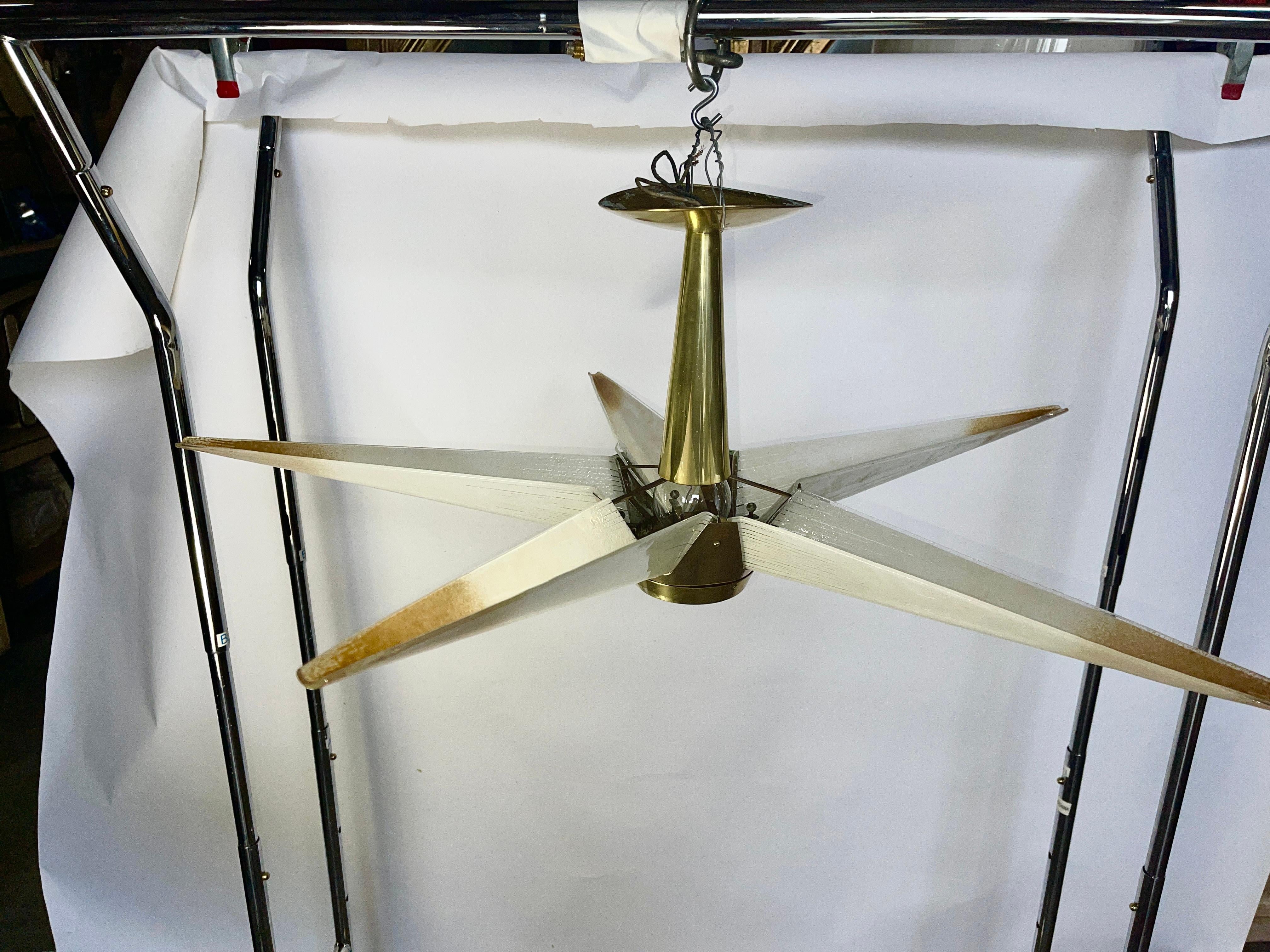 Lightolier Star Claremont Lámpara de techo de cinco brazos de Carl Moser en venta 10