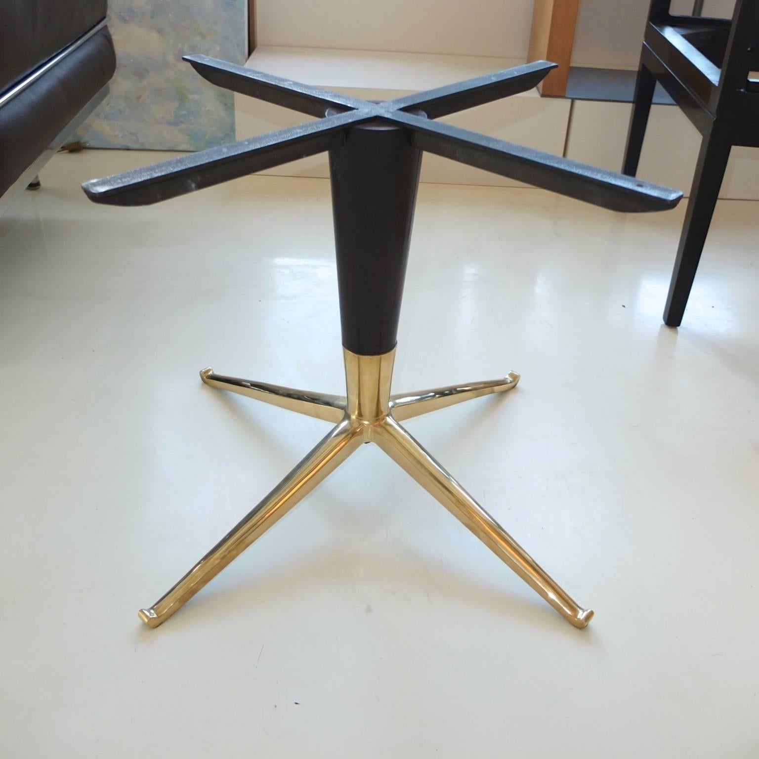 1950s Italian Cocktail Table Attributed to Melchiorre Bega In Excellent Condition In Hanover, MA