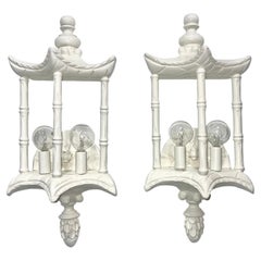 Par de apliques de pared de estilo chinoiserie con forma de pagoda