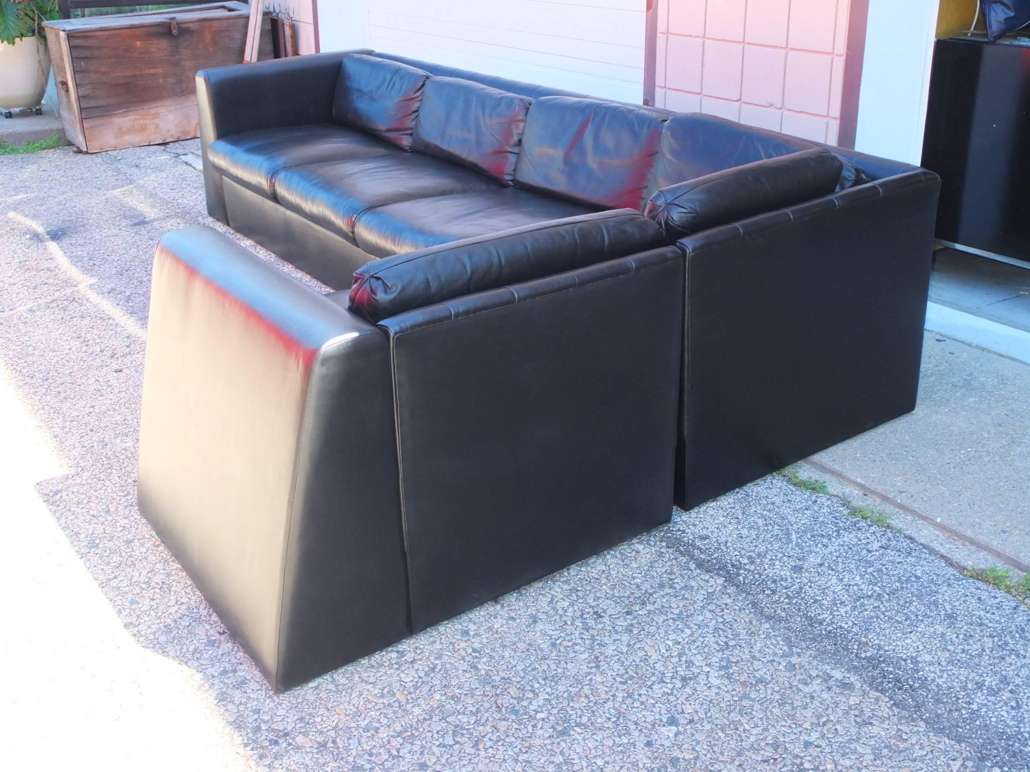 sectional leather sleeper sofa