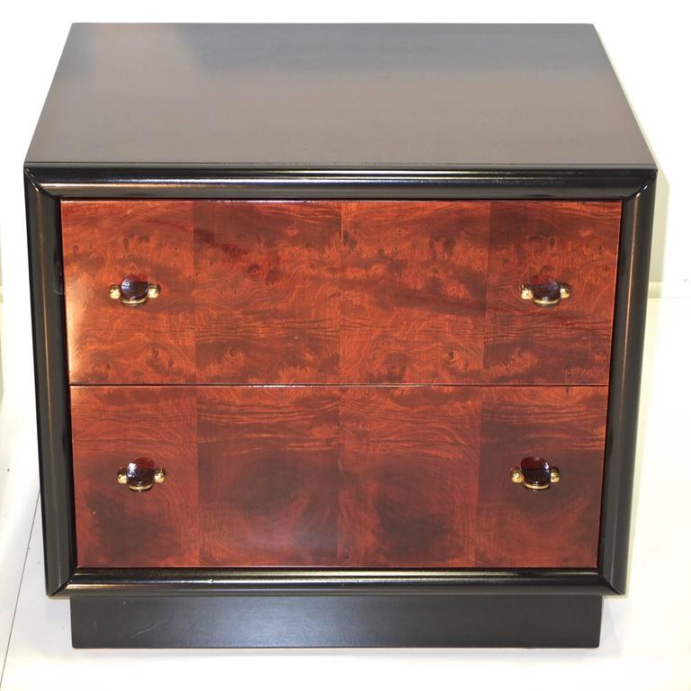 Restored Pair of Henredon Scene Three Nightstands For Sale at 1stdibs