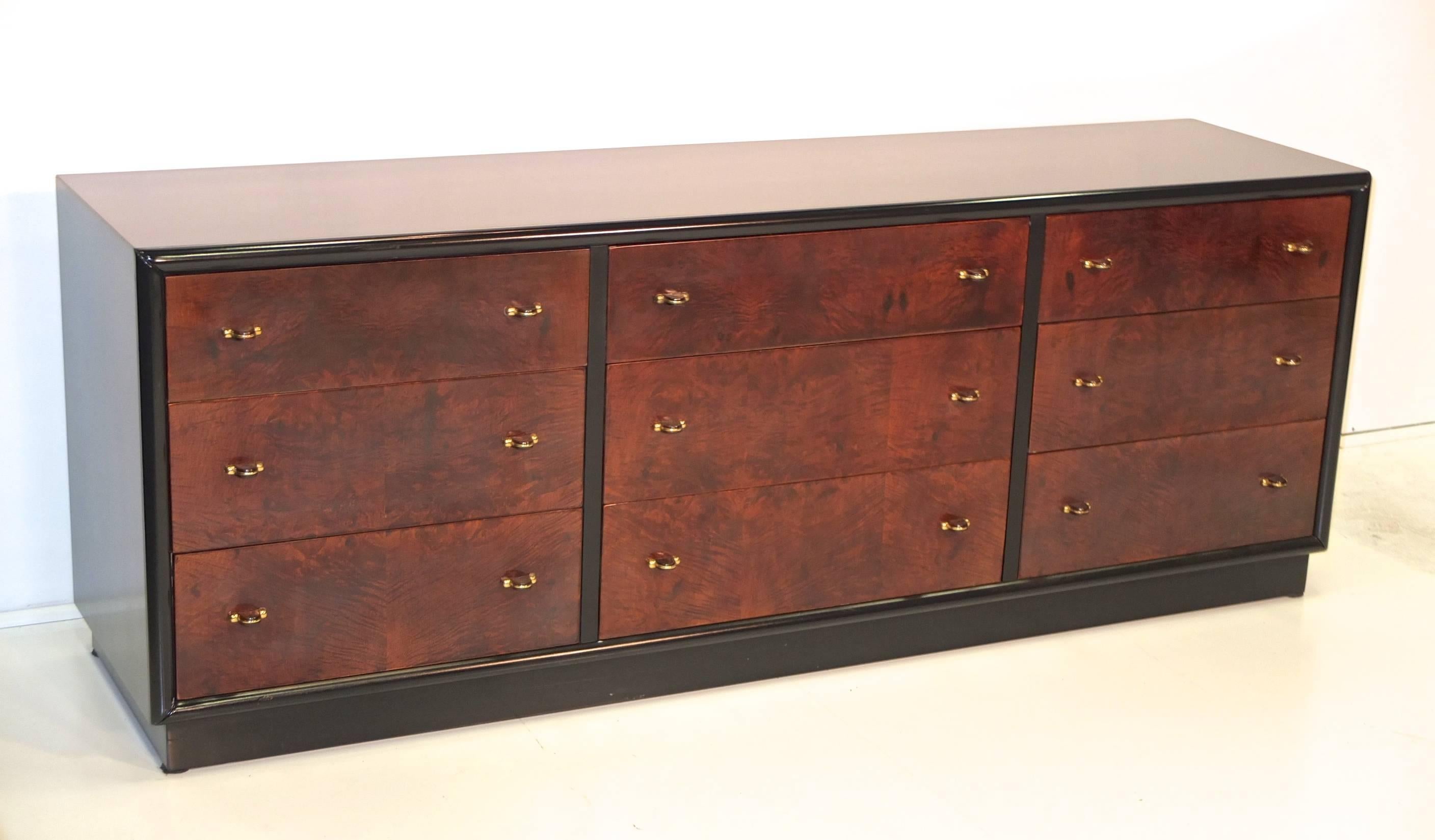 henredon chest of drawers