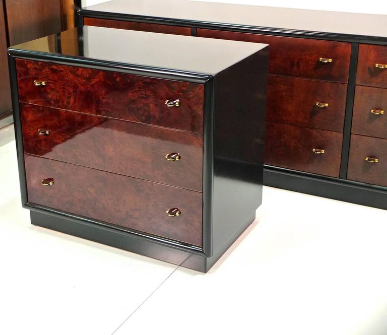 Henredon Scene Three Chest of Drawers For Sale at 1stdibs