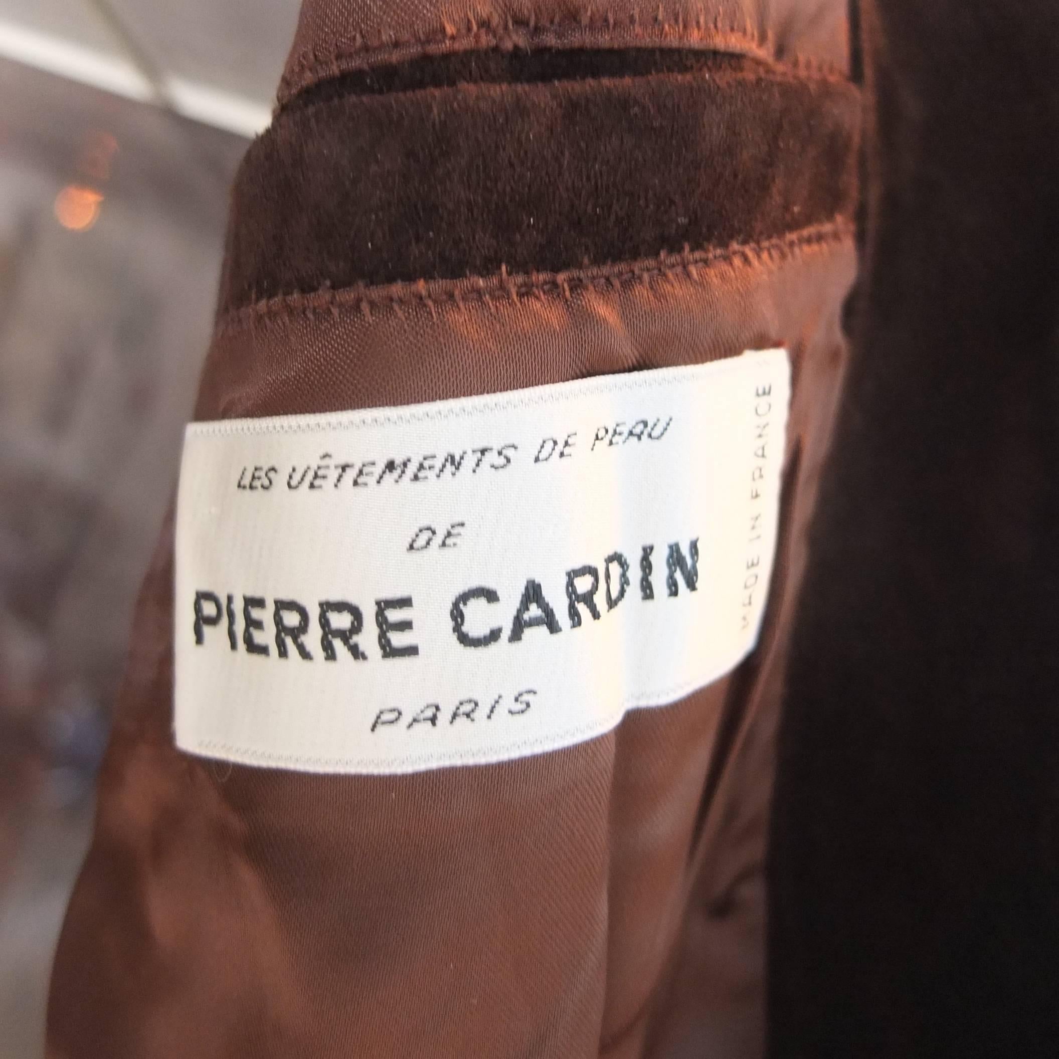 Vintage Pierre Cardin Lederjacke, Herren klein oder Damen groß (Moderne der Mitte des Jahrhunderts) im Angebot