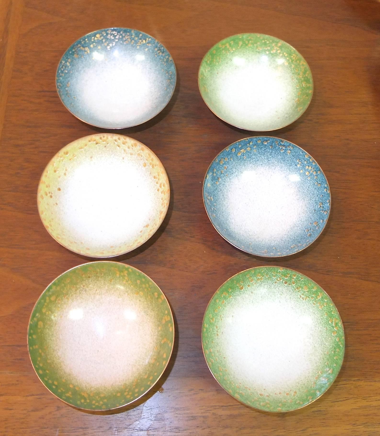 Set of Six Italian Enameled Copper Pin Dishes For Sale 2