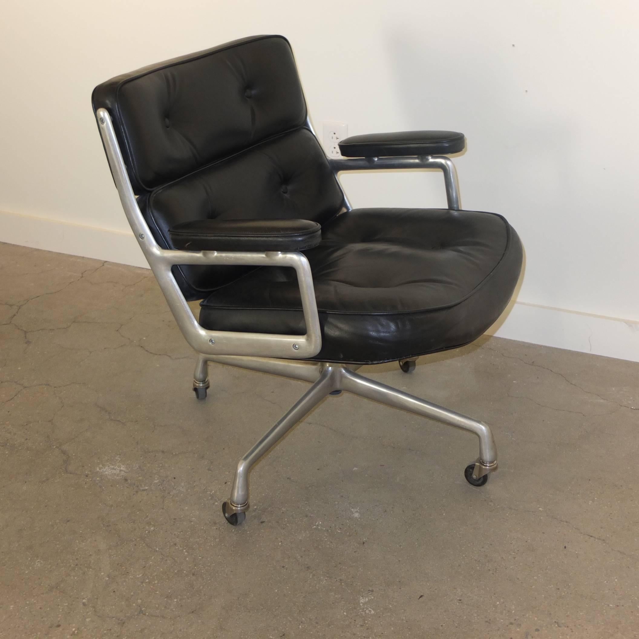 Aluminum 1960s Time Life Lobby Chair by Charles Eames for Herman Miller