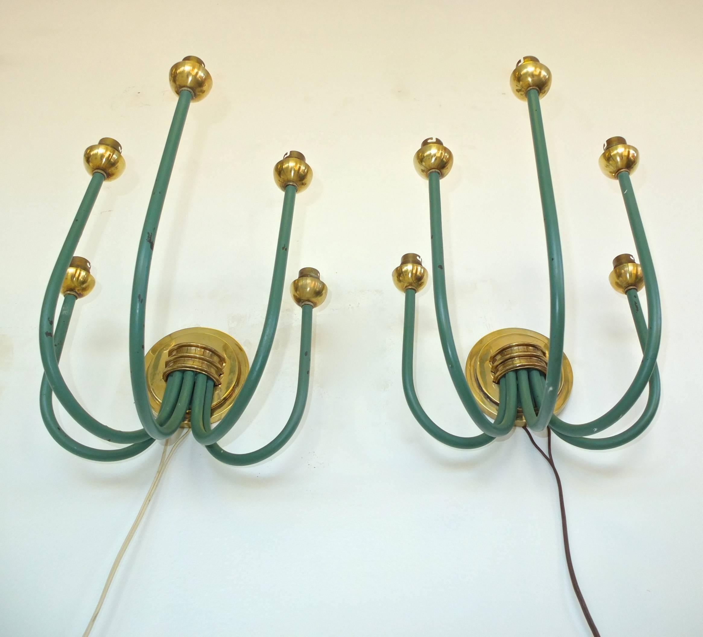 French Large-Scale Five Branch Wall Sconces in Brass and Green Painted Iron In Good Condition In Hanover, MA