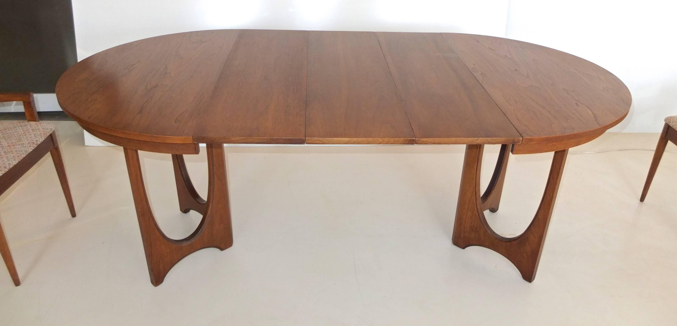 Mid-20th Century Broyhill Brasilia Walnut Dining Table and Chairs