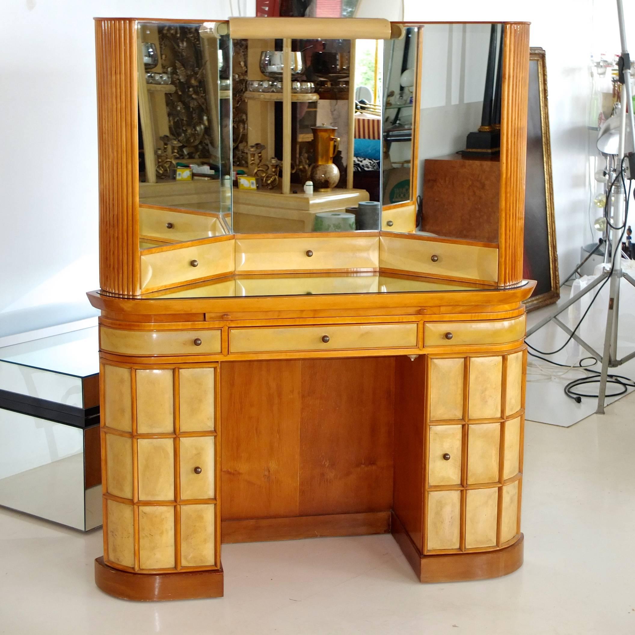 Italian Art Deco Secretary Vanity Dressing Table Attributed to Paolo Buffa For Sale 3