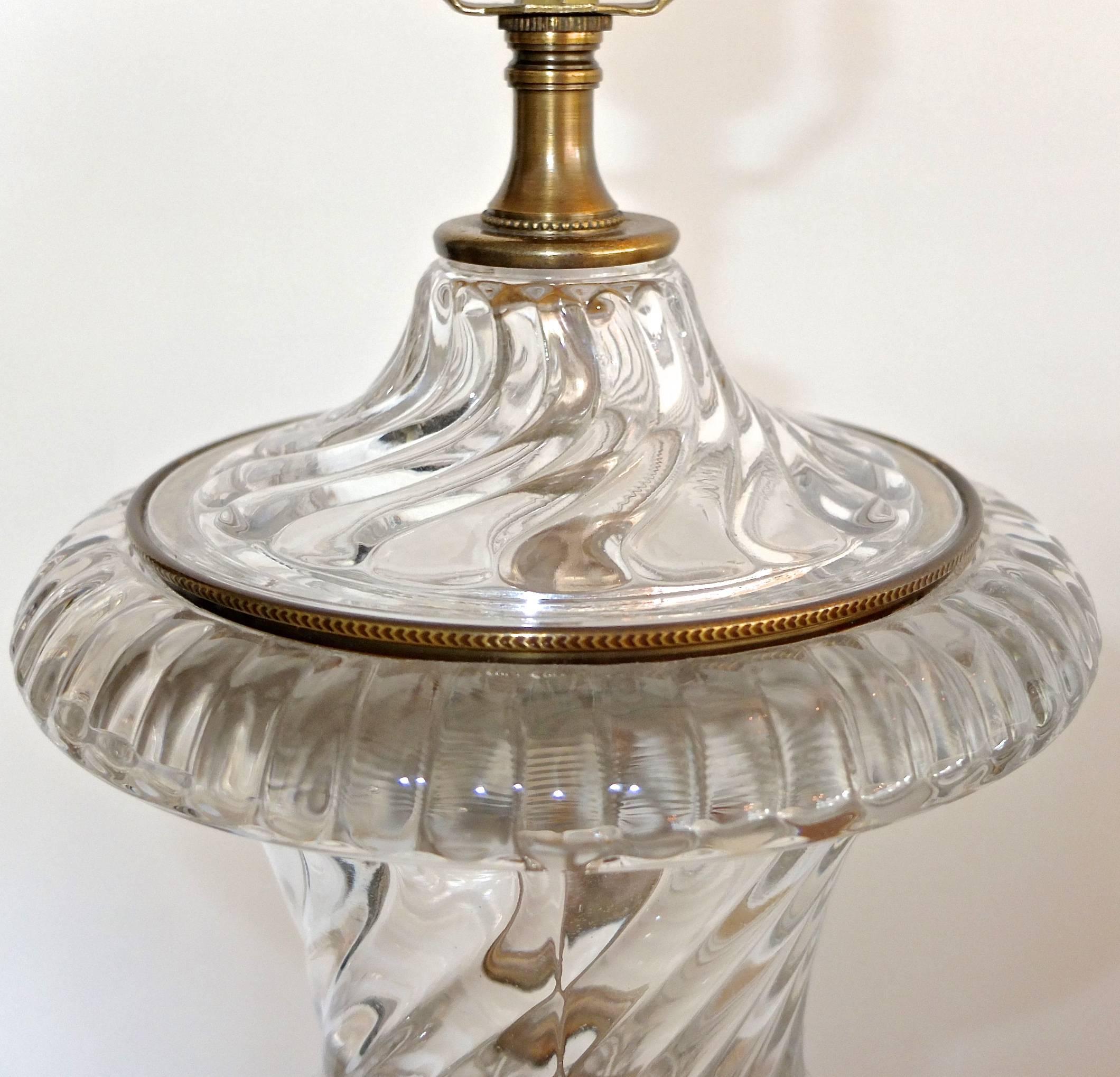 3 Vasen-Lampen aus wirbeltem Kristall im Baccarat-Stil von Paul Hanson im Angebot 8