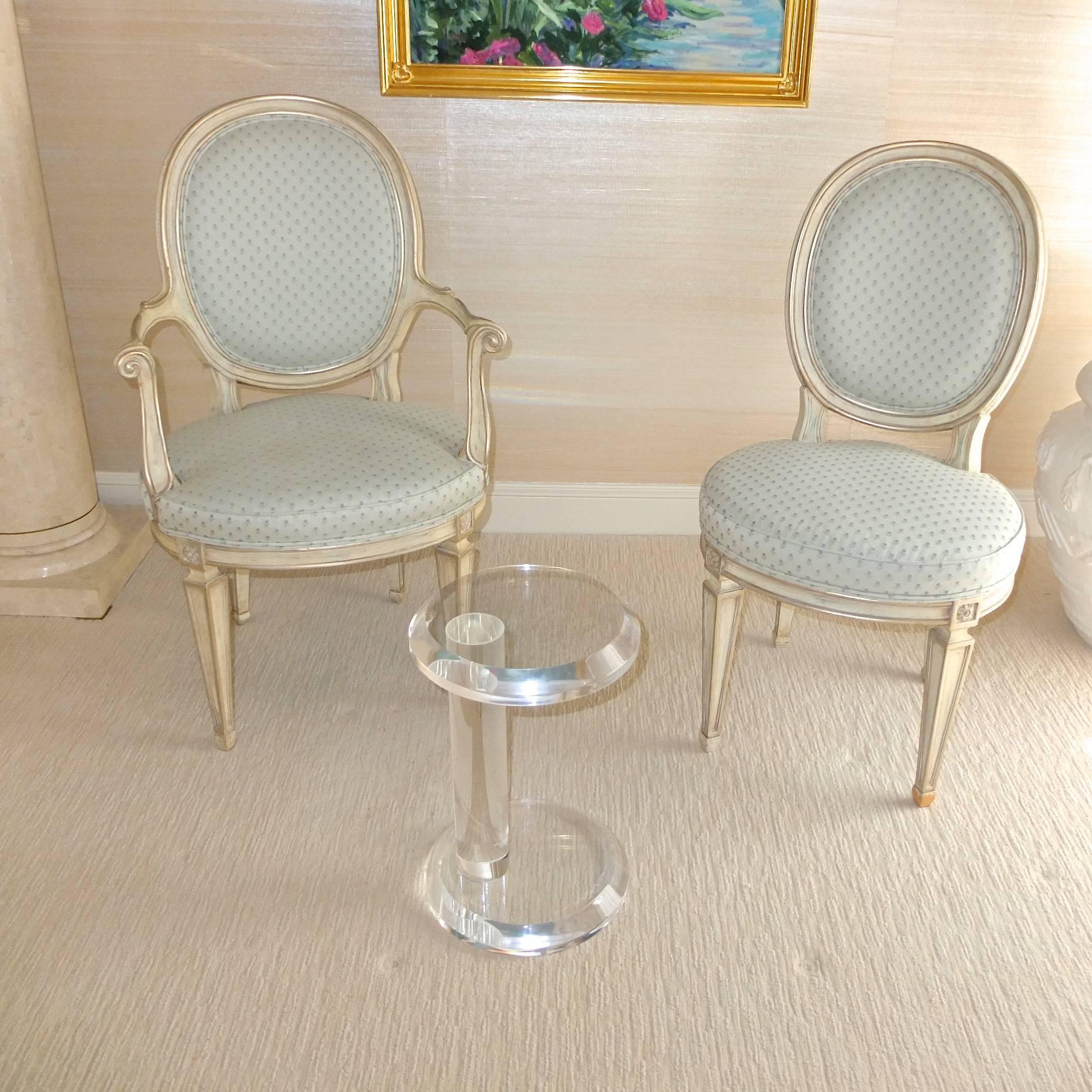 Set aus ovalen Stühlen mit Rückenlehne im Louis XV.-Stil im Angebot 3