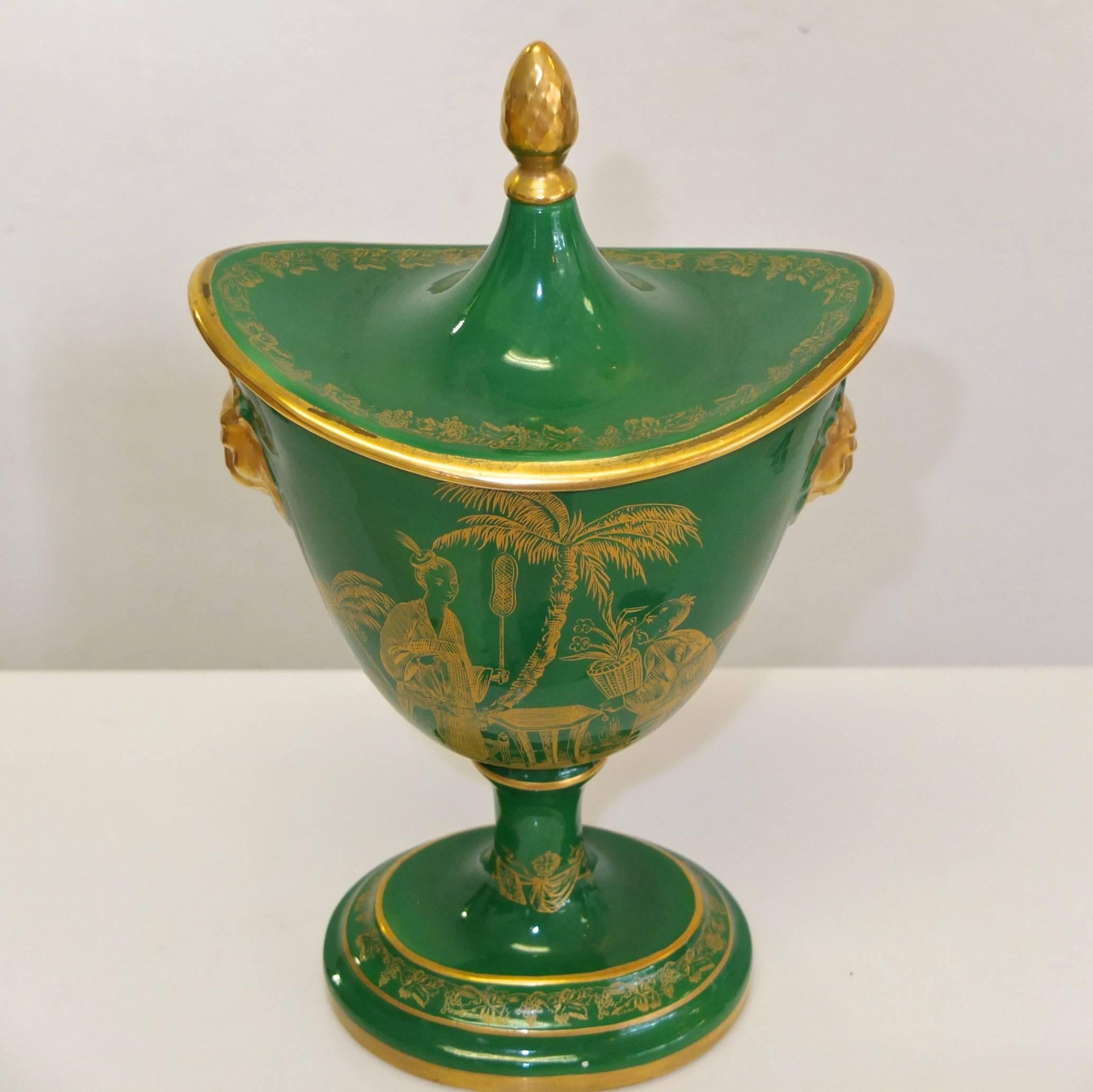 Mid-Century Modern Mottahedeh Gold on Green Lidded Cachepot For Sale