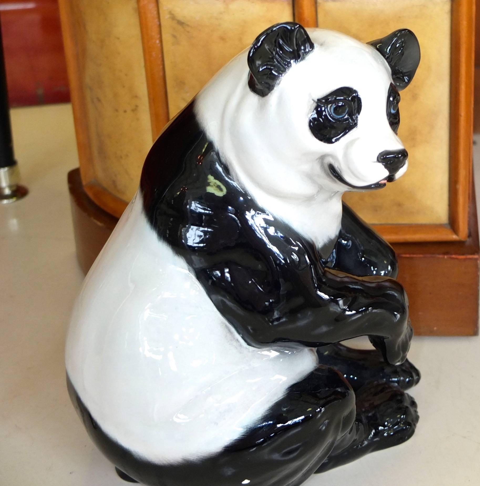 Italienischer Bostoner Terrier und Panda aus Keramik (Moderne der Mitte des Jahrhunderts) im Angebot