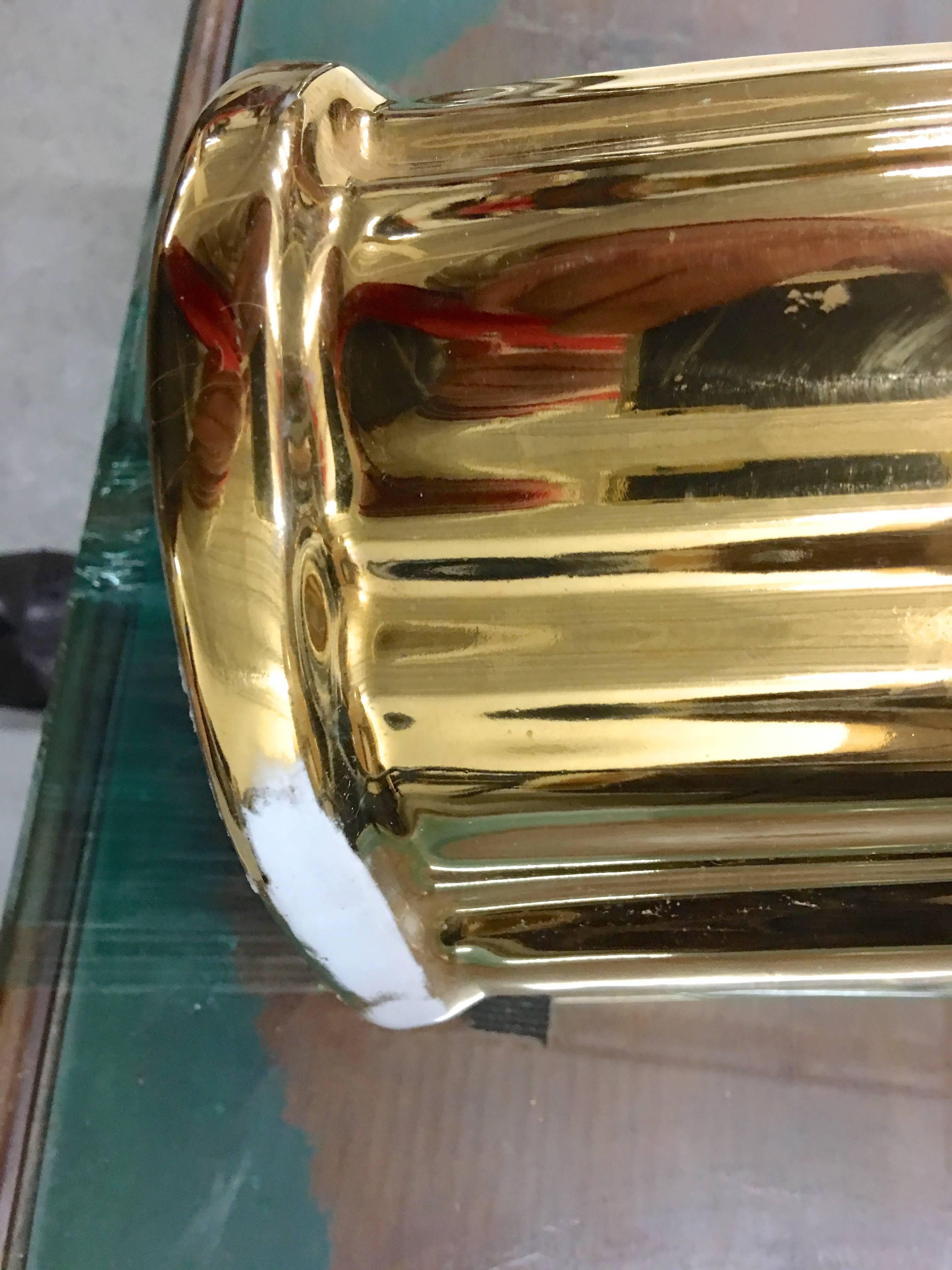 Gold Porcelain Pedestal Sink 1