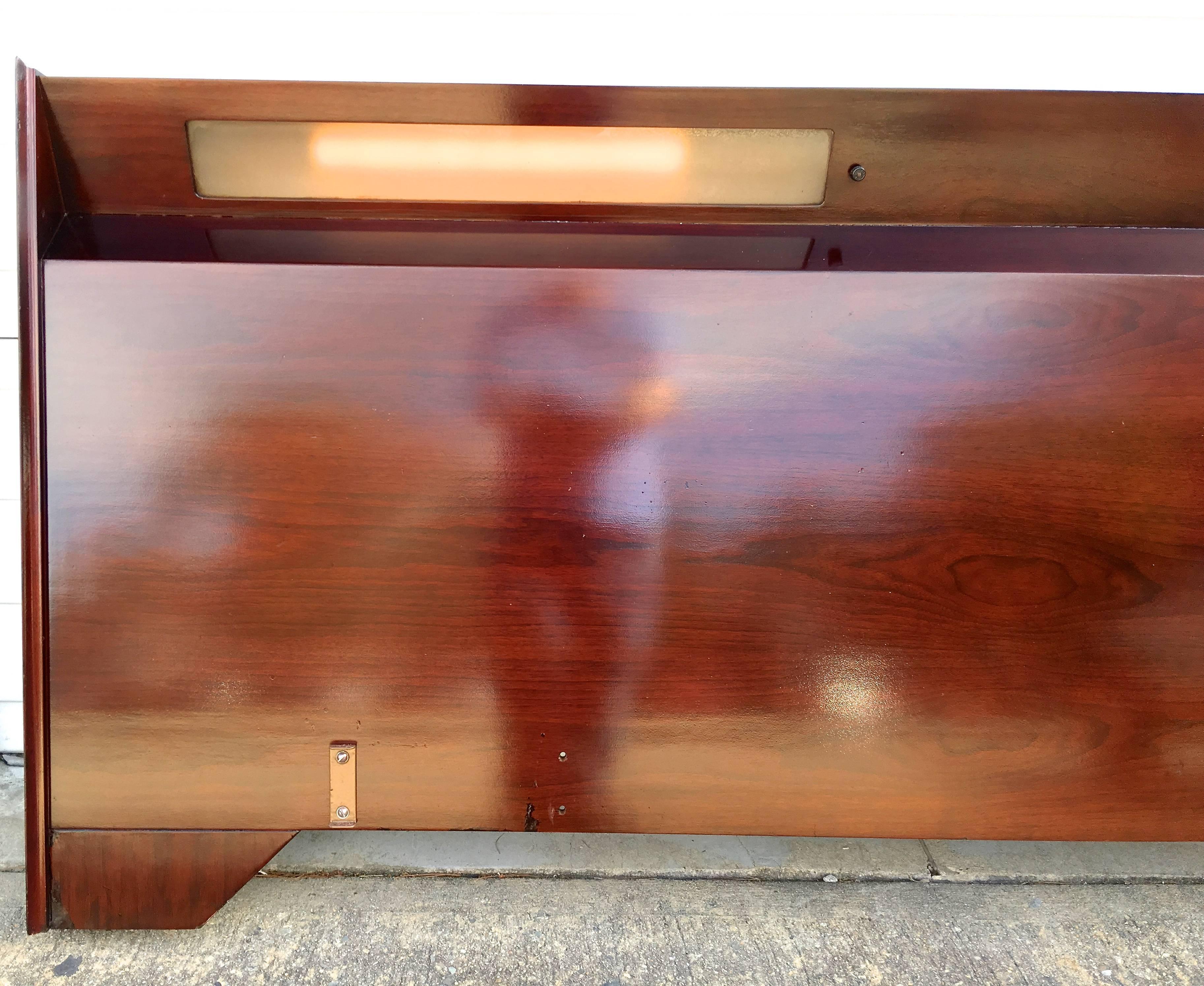 Midcentury Mahogany Illuminated Headboard King-Size In Excellent Condition In Hanover, MA