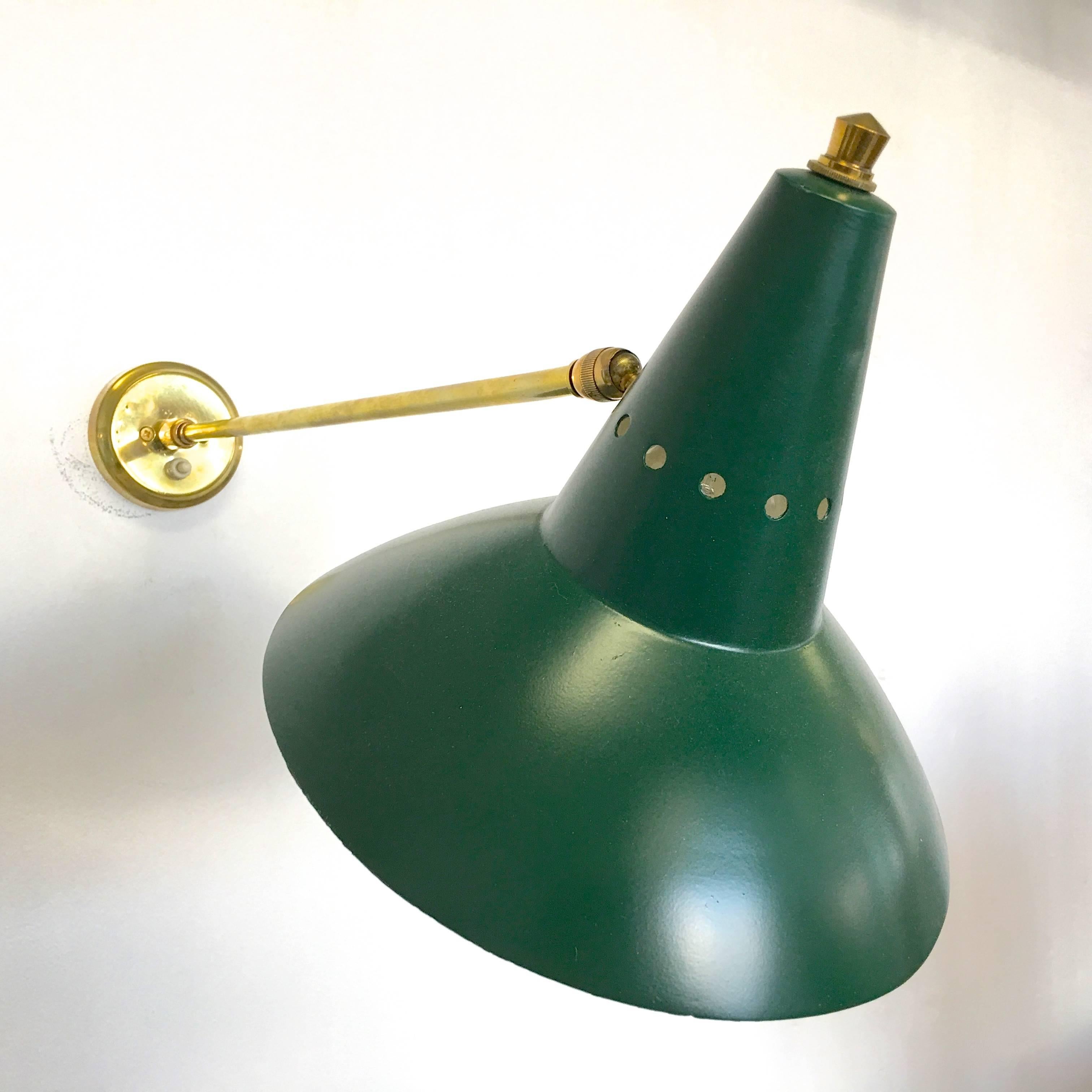 Stilnovo Wall-Mounted Articulating Lamp In Good Condition For Sale In Hanover, MA