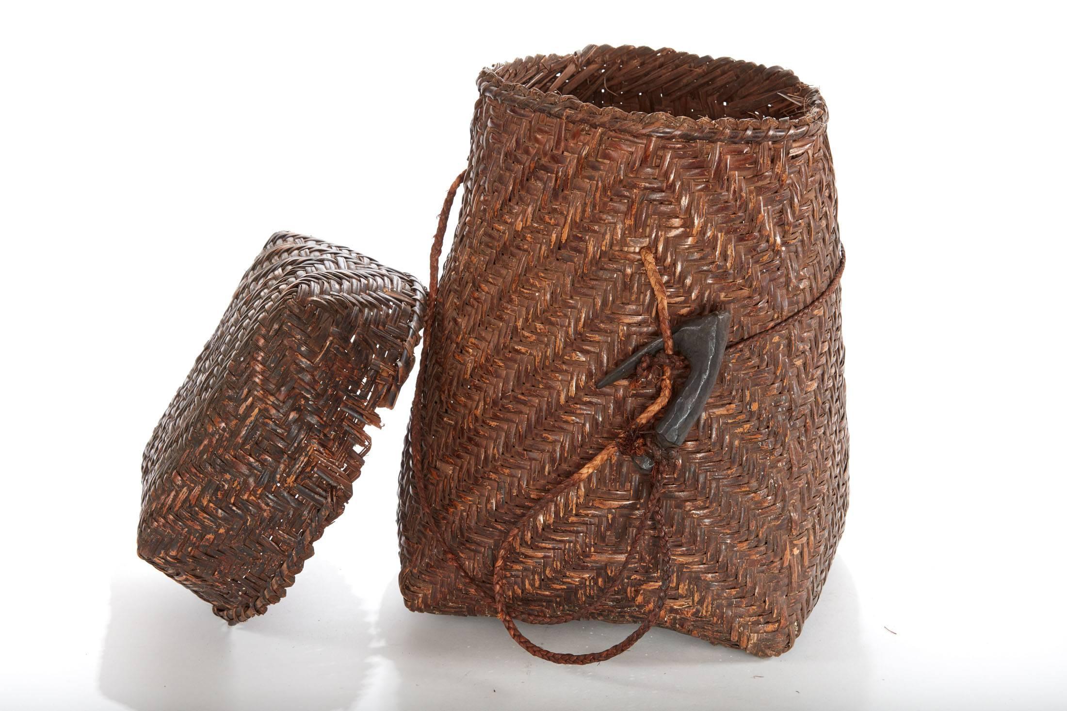 Hand-Woven Pair of 20th Century Woven Nigerian Baskets