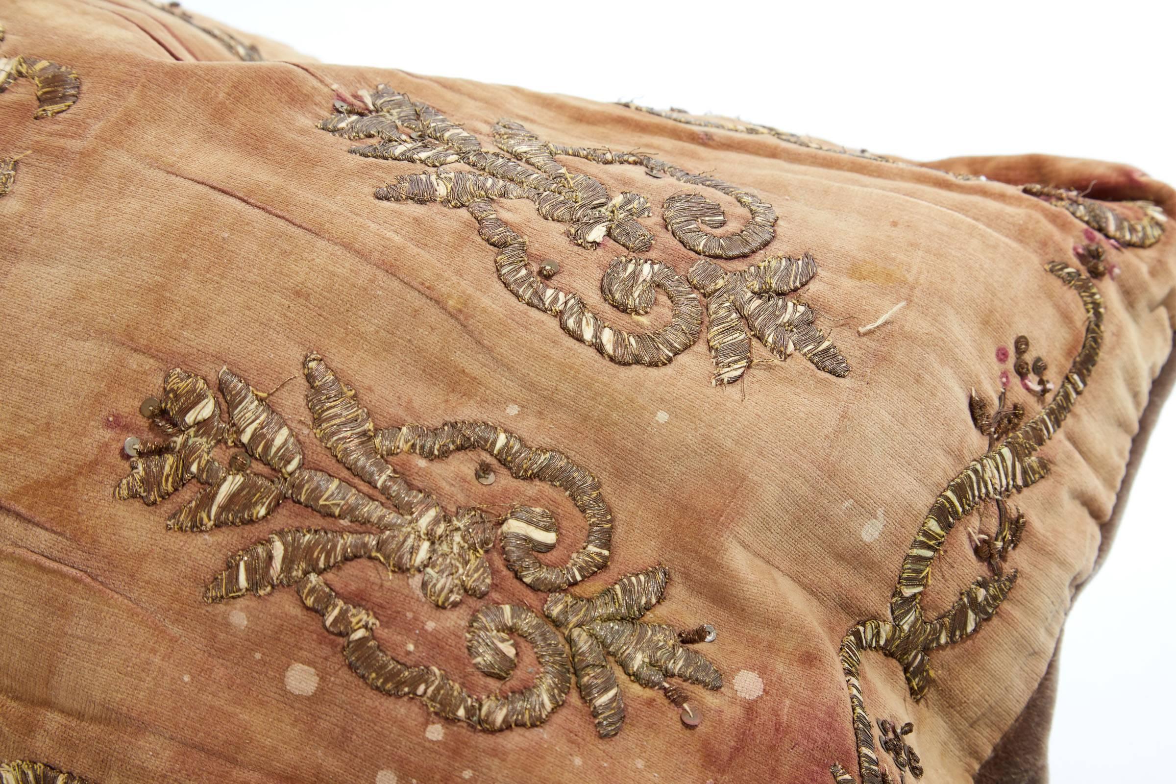 17th Century Turkish Velvet/24-Karat Gold Embroidered Pillow Sham 2
