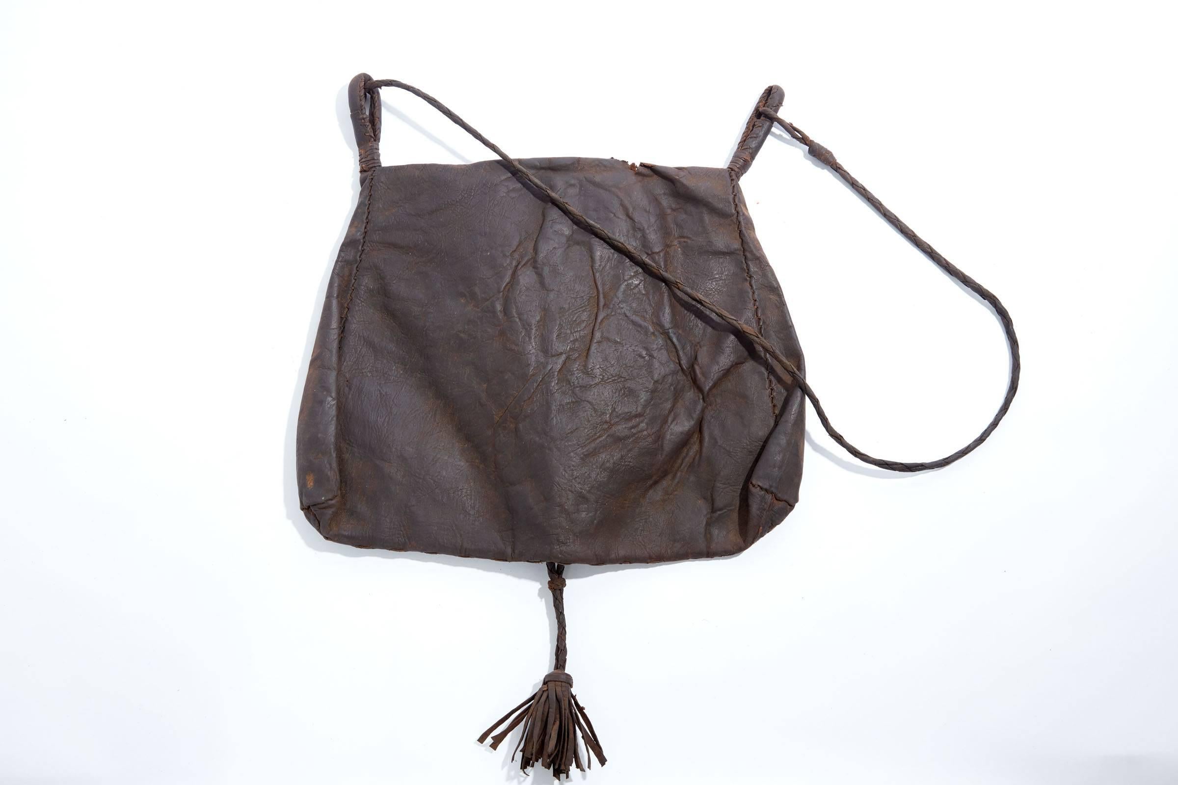 Early 20th Century Afghani Leather Bag For Sale 1
