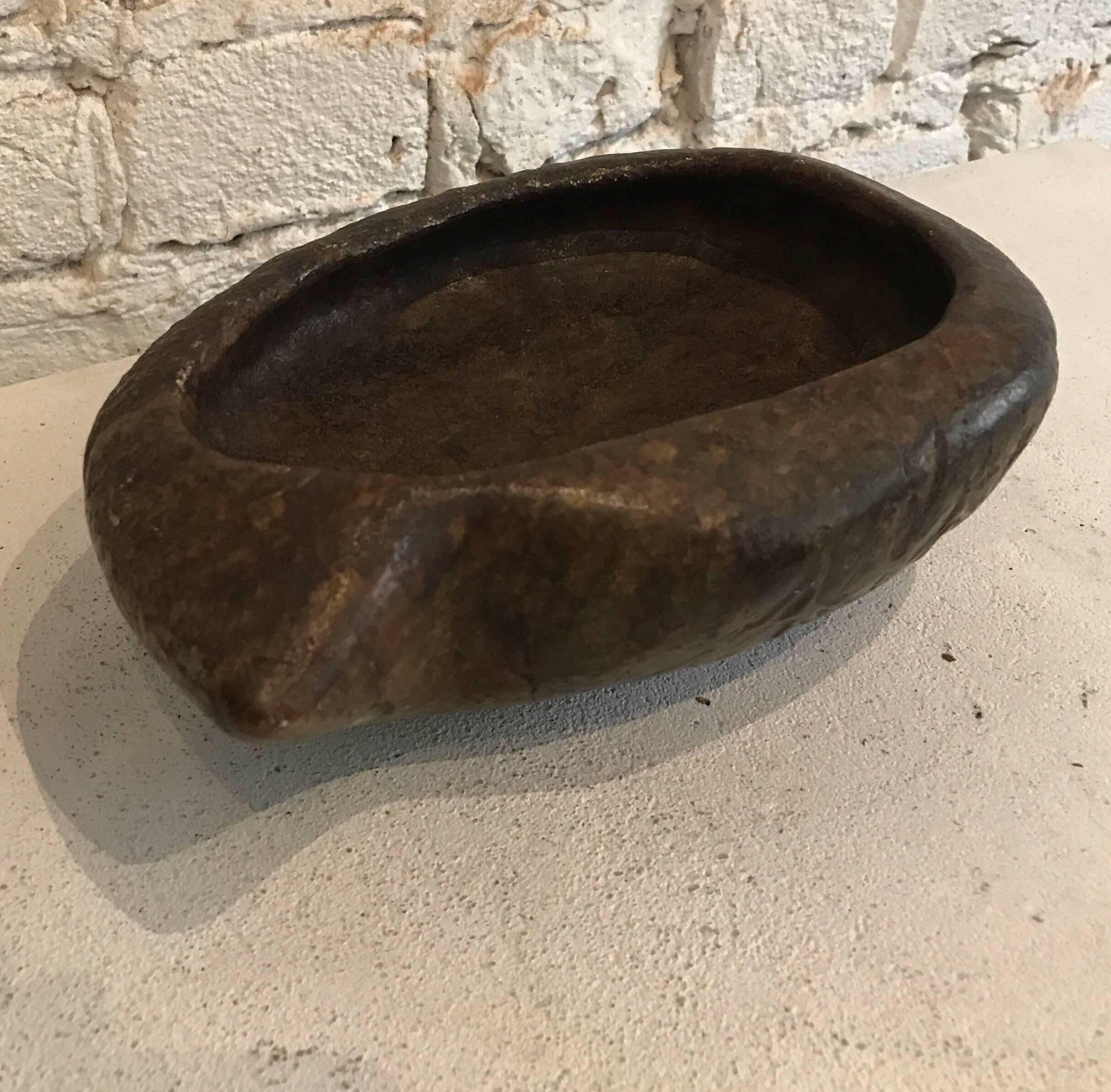 Early 20th Century Hand-Carved Brazilian Soap Stone Bowl 5