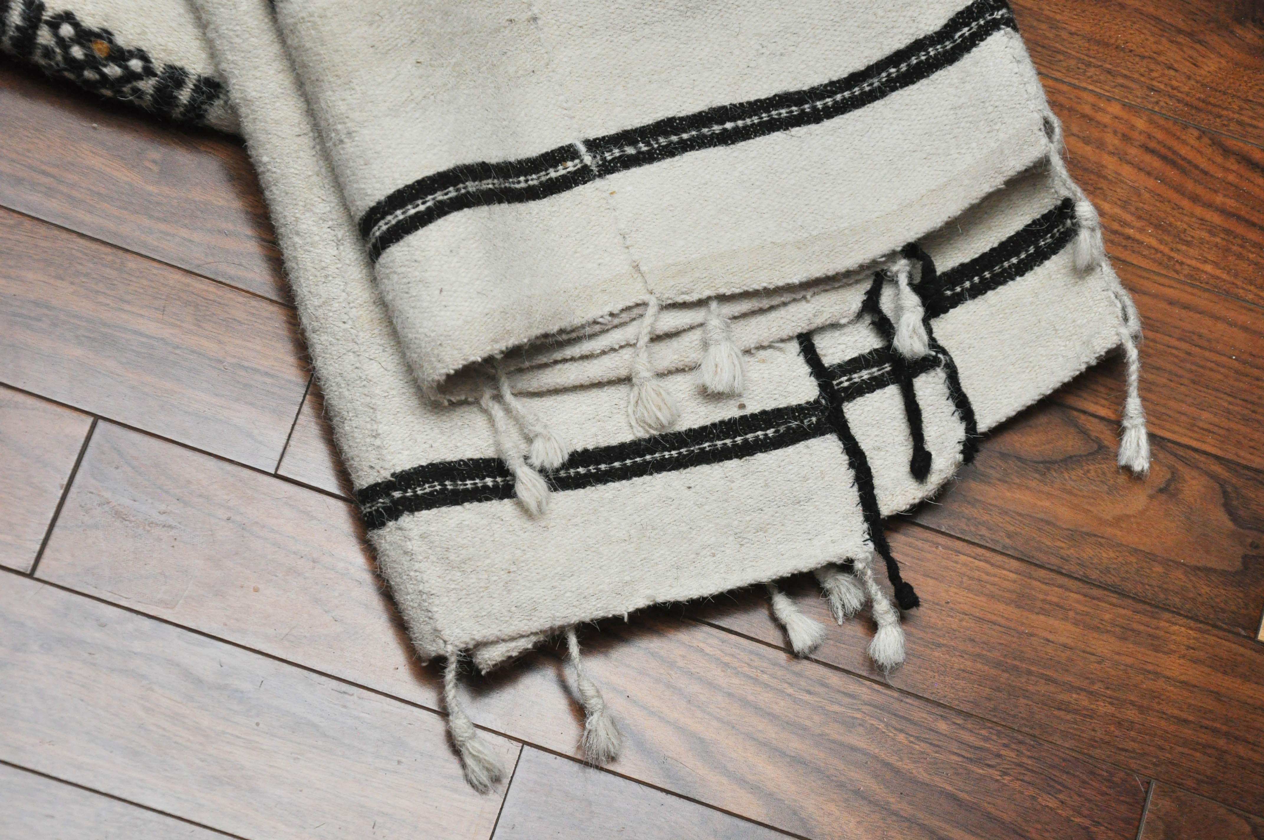 Hand-Woven 20th Century White, Black and Faded Red African Textile
