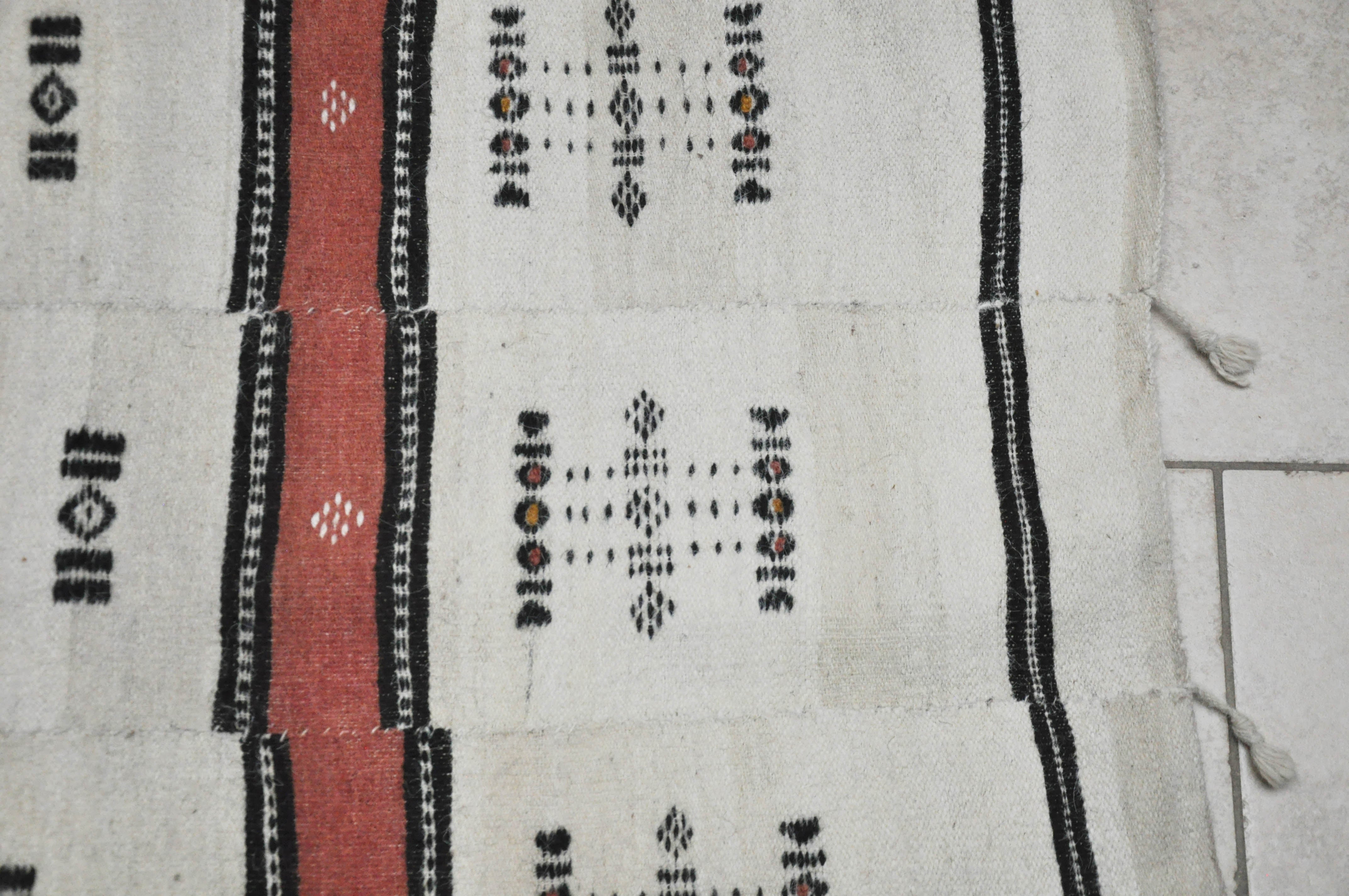 20th Century White, Black and Faded Red African Textile 1