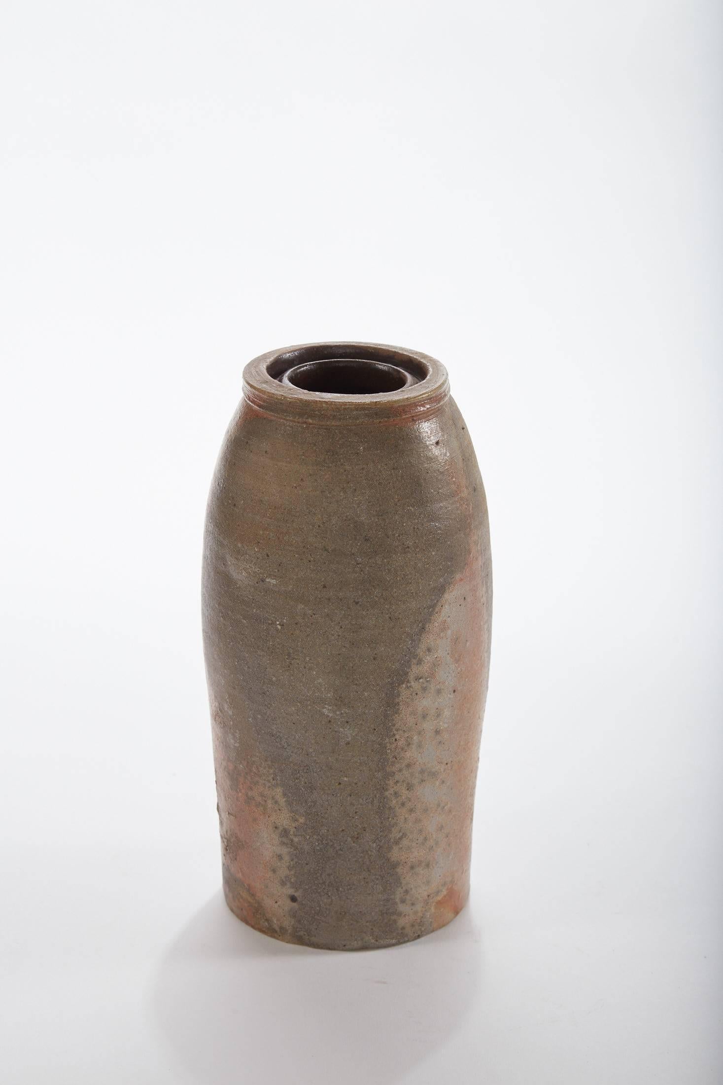 Late 19th century American salt glaze crock
Was used for storing.