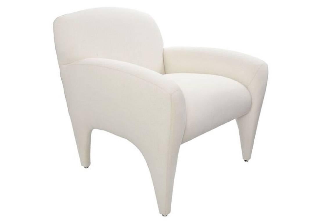 20th Century Pair of Vladimir Kagan Lounge Armchairs Restored in Muslin In Excellent Condition In Chicago, IL
