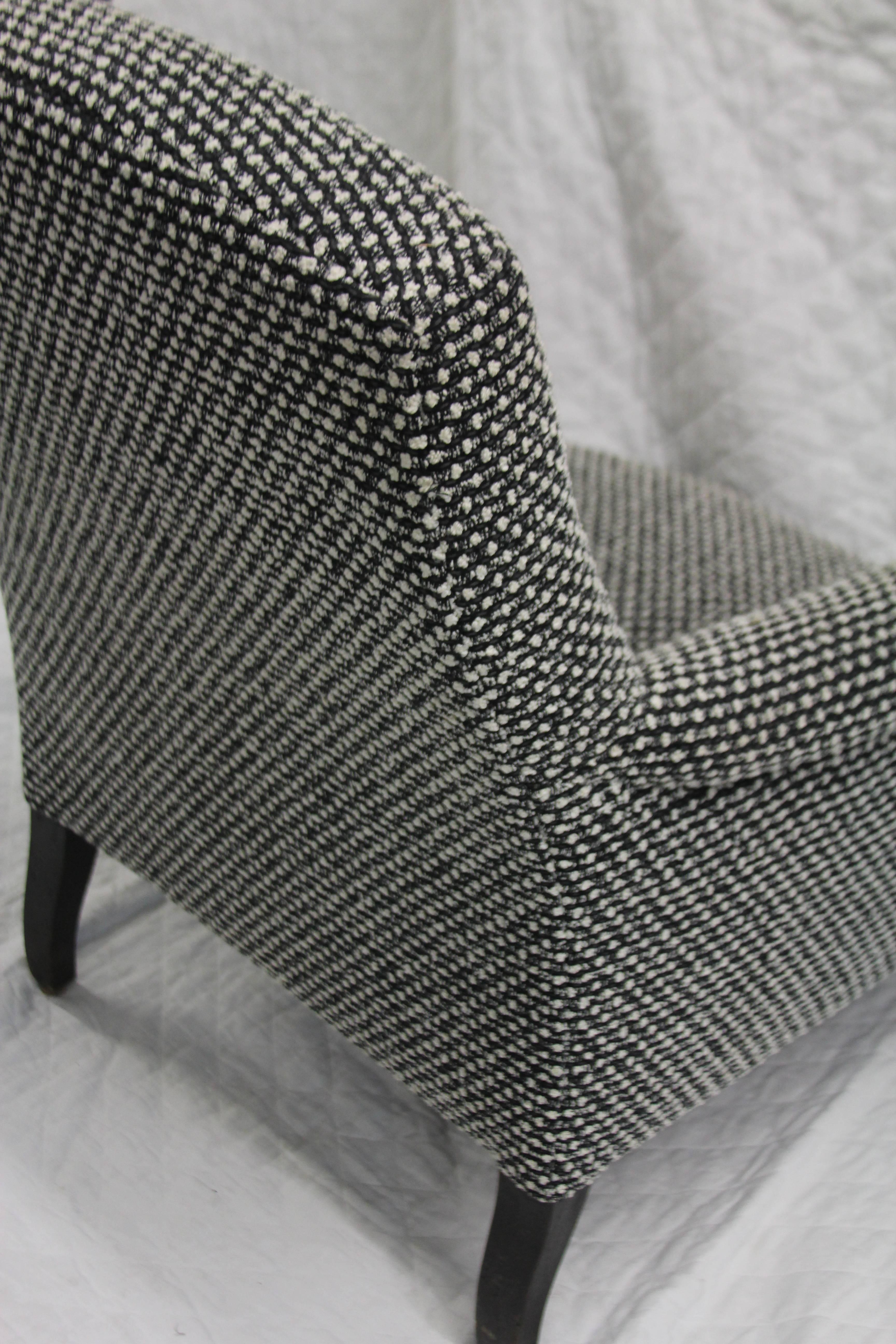 Late 19th Century Classic French Lounge Chair in Black and White Wool Fabric 6