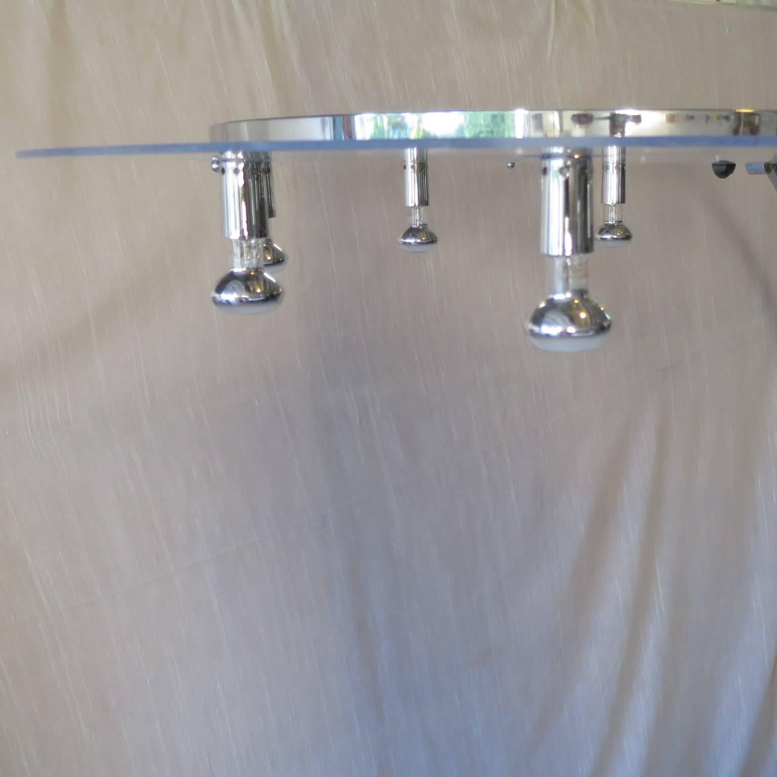 Chrome and Lucite Mid-Century Modern Floor Lamp In Excellent Condition In Miami, FL
