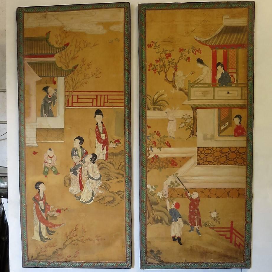 Pair of Chinese Panels Painted on paper Second Part, 19th Century In Good Condition In Miami, FL