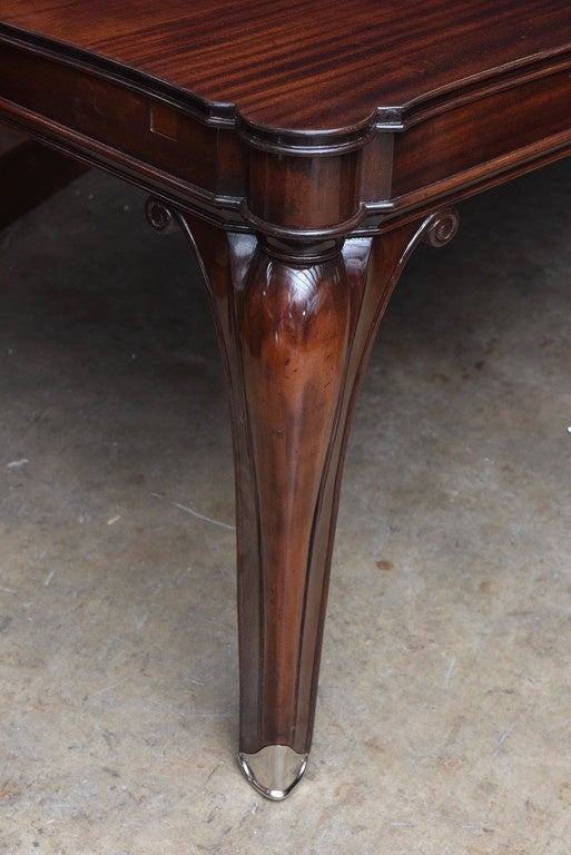 Mid-20th Century Art Deco Solid Mahogany Dining Table in the Style of Pascaud