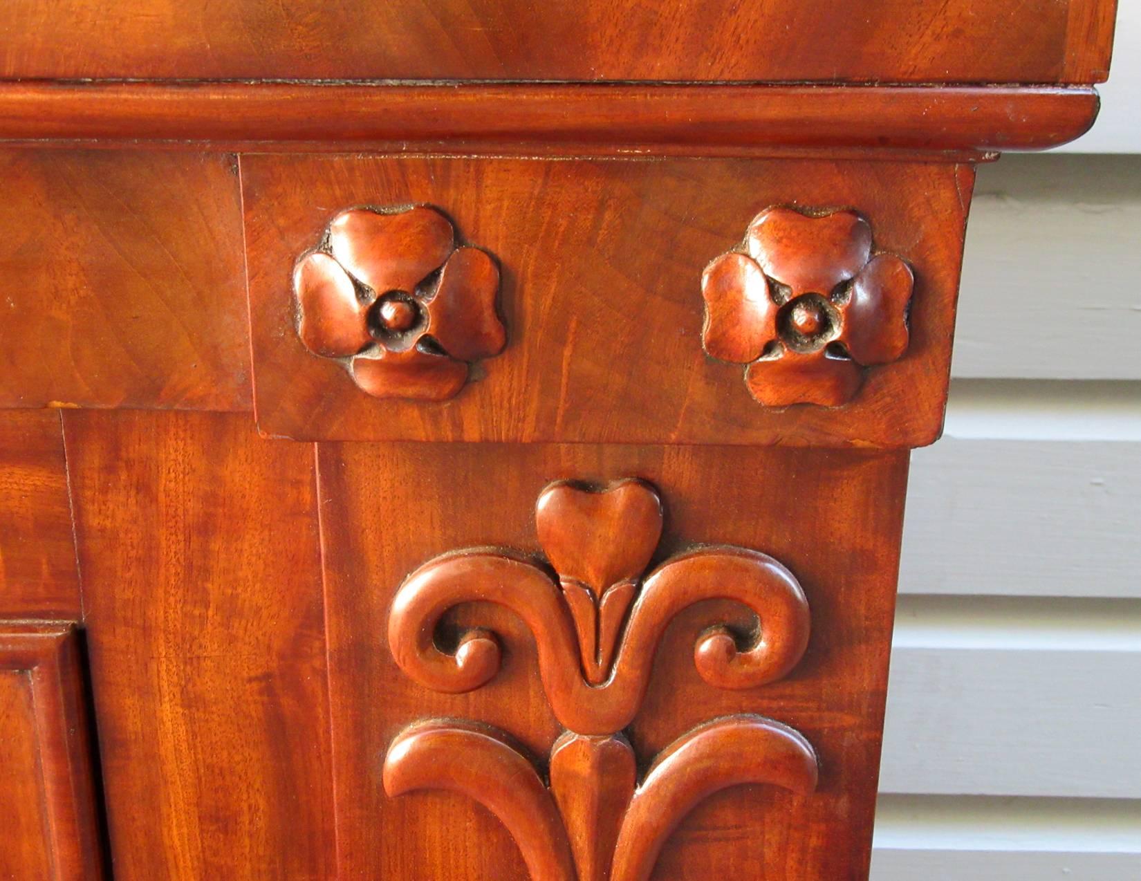 19th Century English Regency Mahogany Credenza with Egyptian Motifs 2