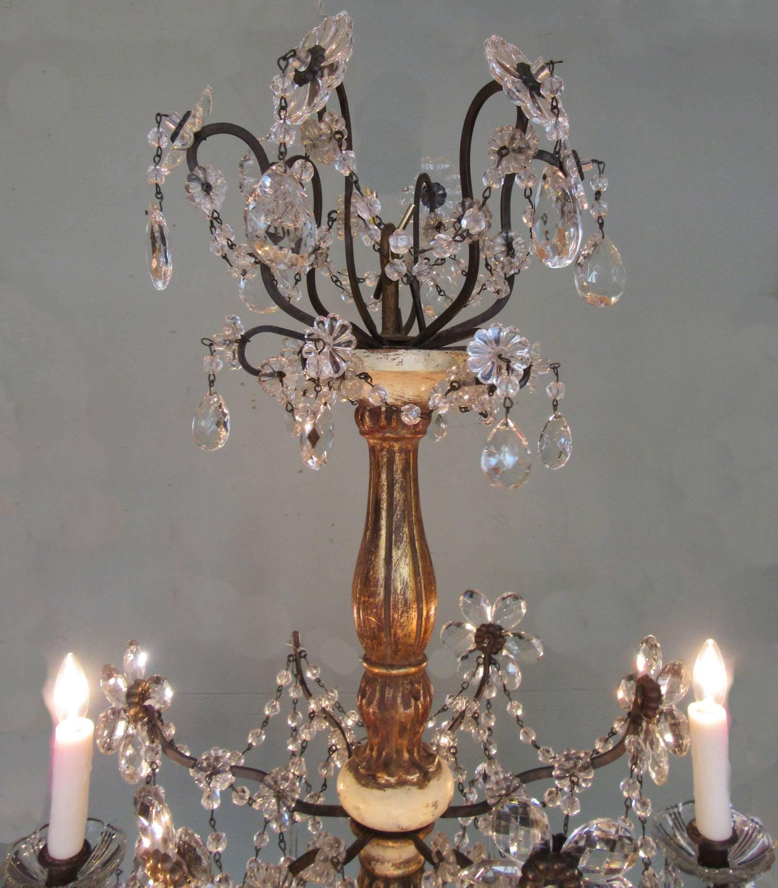 Early 20th Century Italian Genoese Giltwood and Ivory Painted Crystal Chandelier In Excellent Condition In Charleston, SC