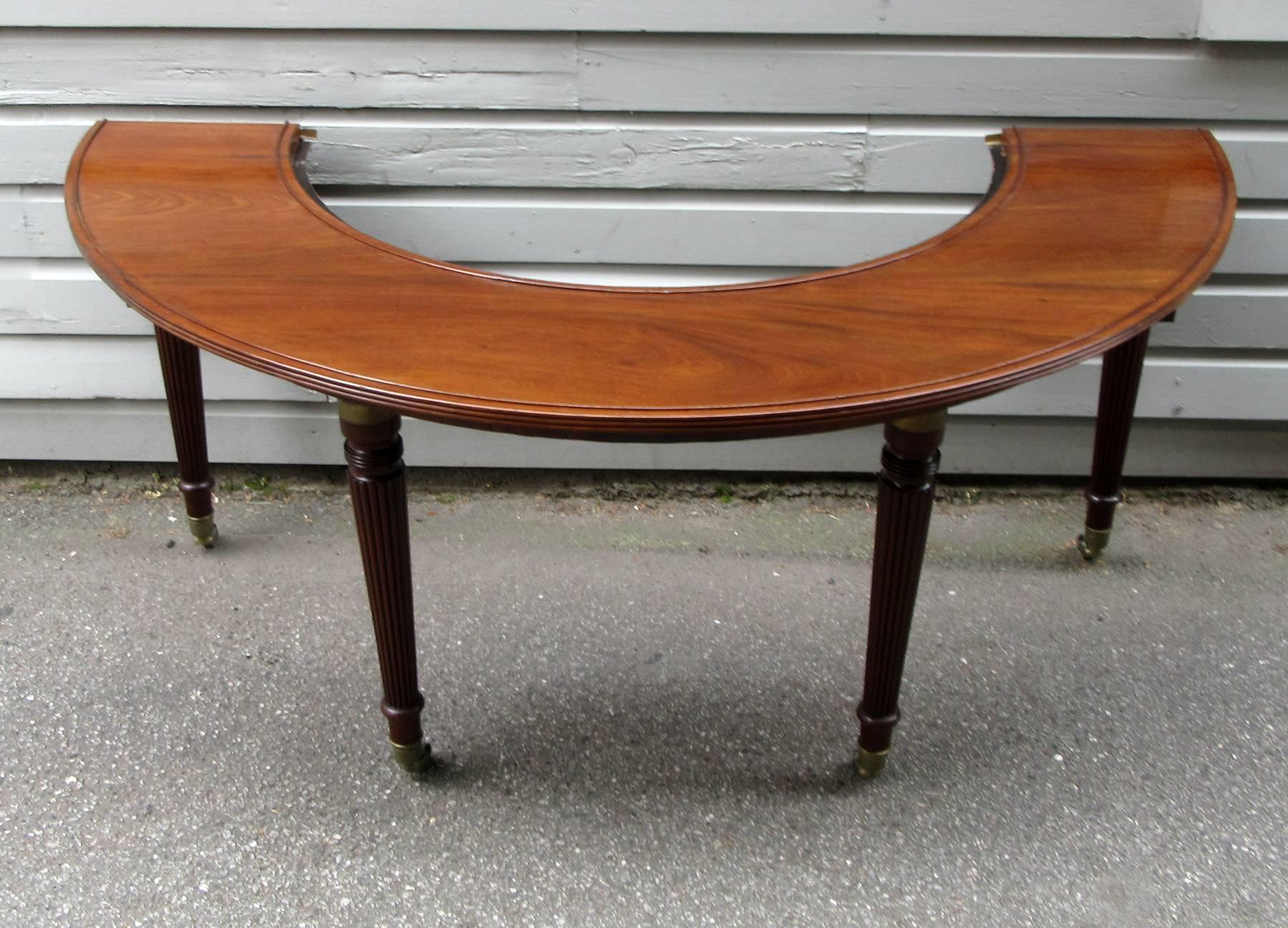 Early 19th Century English Regency Mahogany Social Table Attributed to Gillows For Sale 1