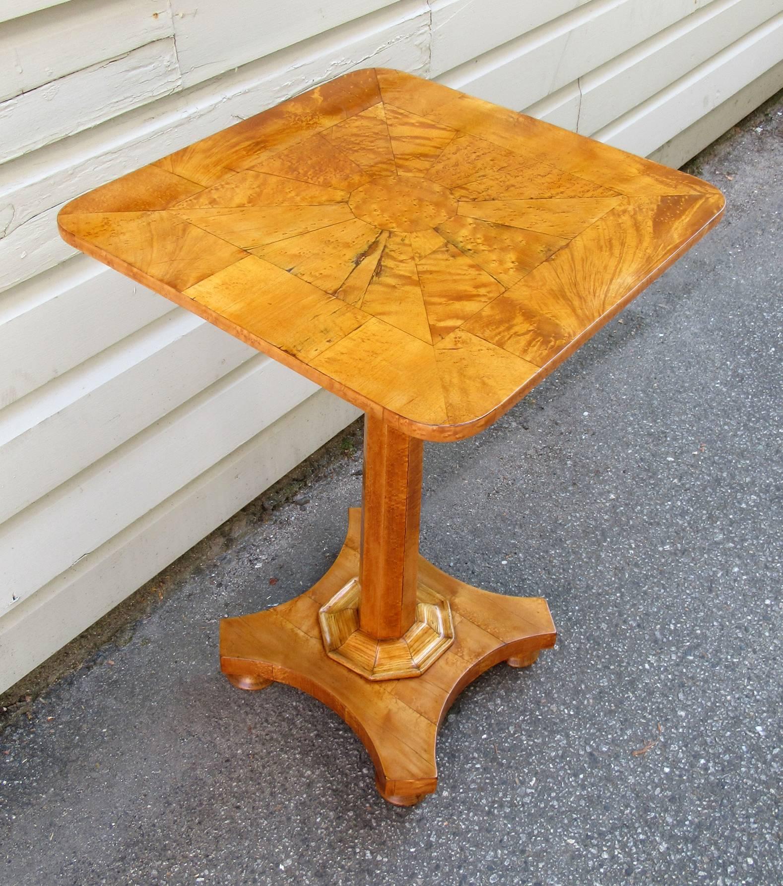 19th Century English Regency Birdseye Maple Occasional Pedestal Table 4