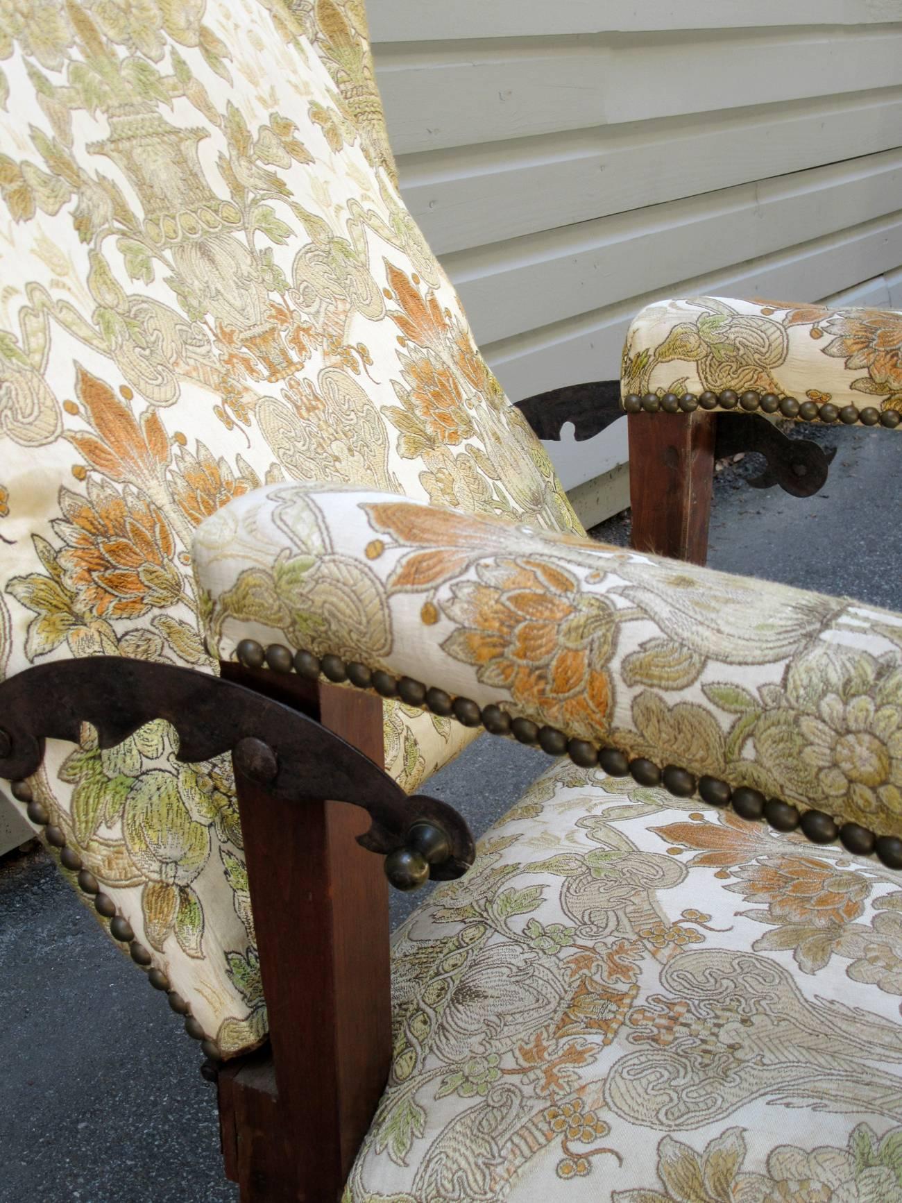 18th Century French Provincial Wingback Upholstered Reclining Chair In Excellent Condition In Charleston, SC