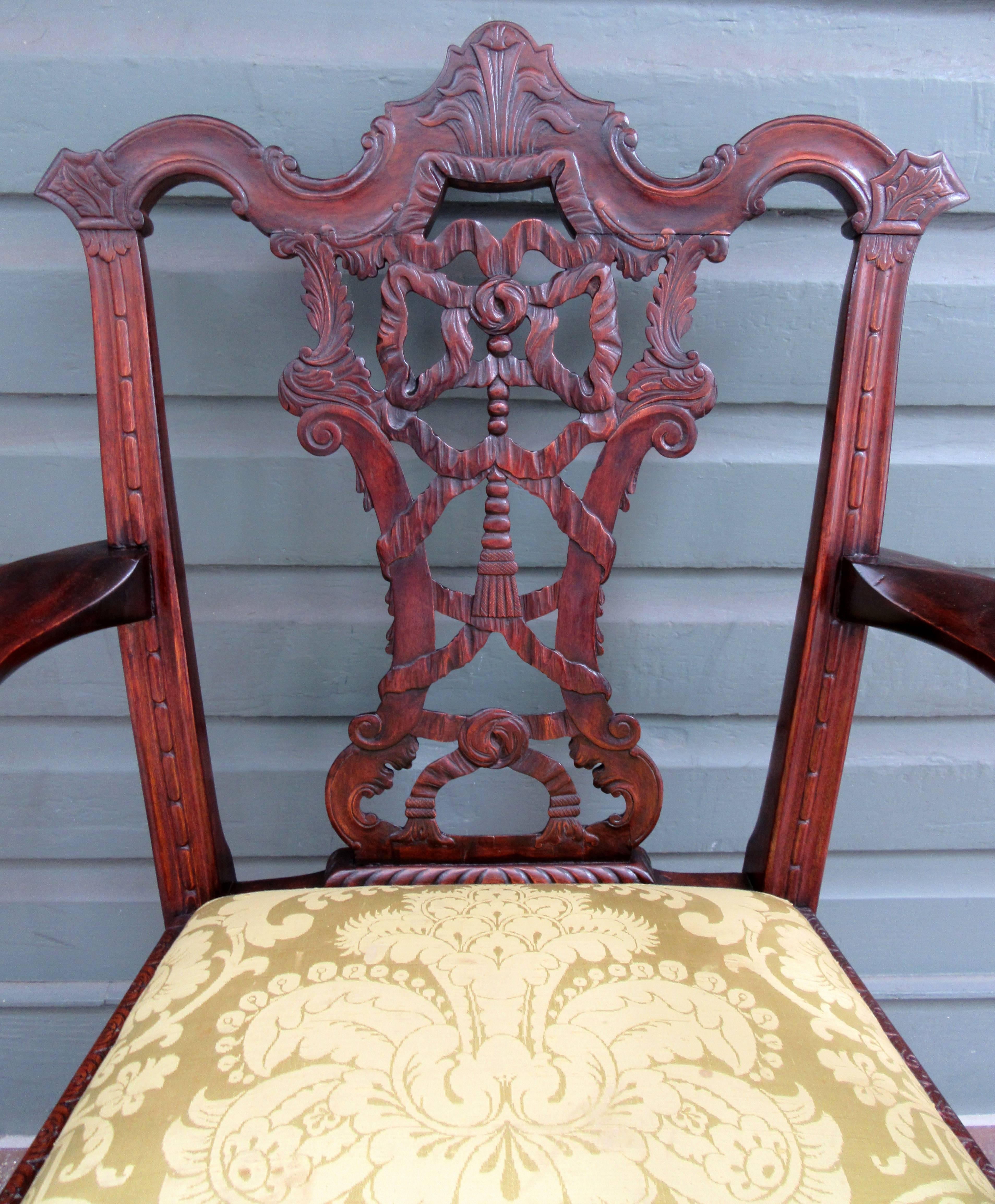 Set of Eight 20th Century English Chinese Chippendale Mahogany Dining Chairs In Excellent Condition In Charleston, SC