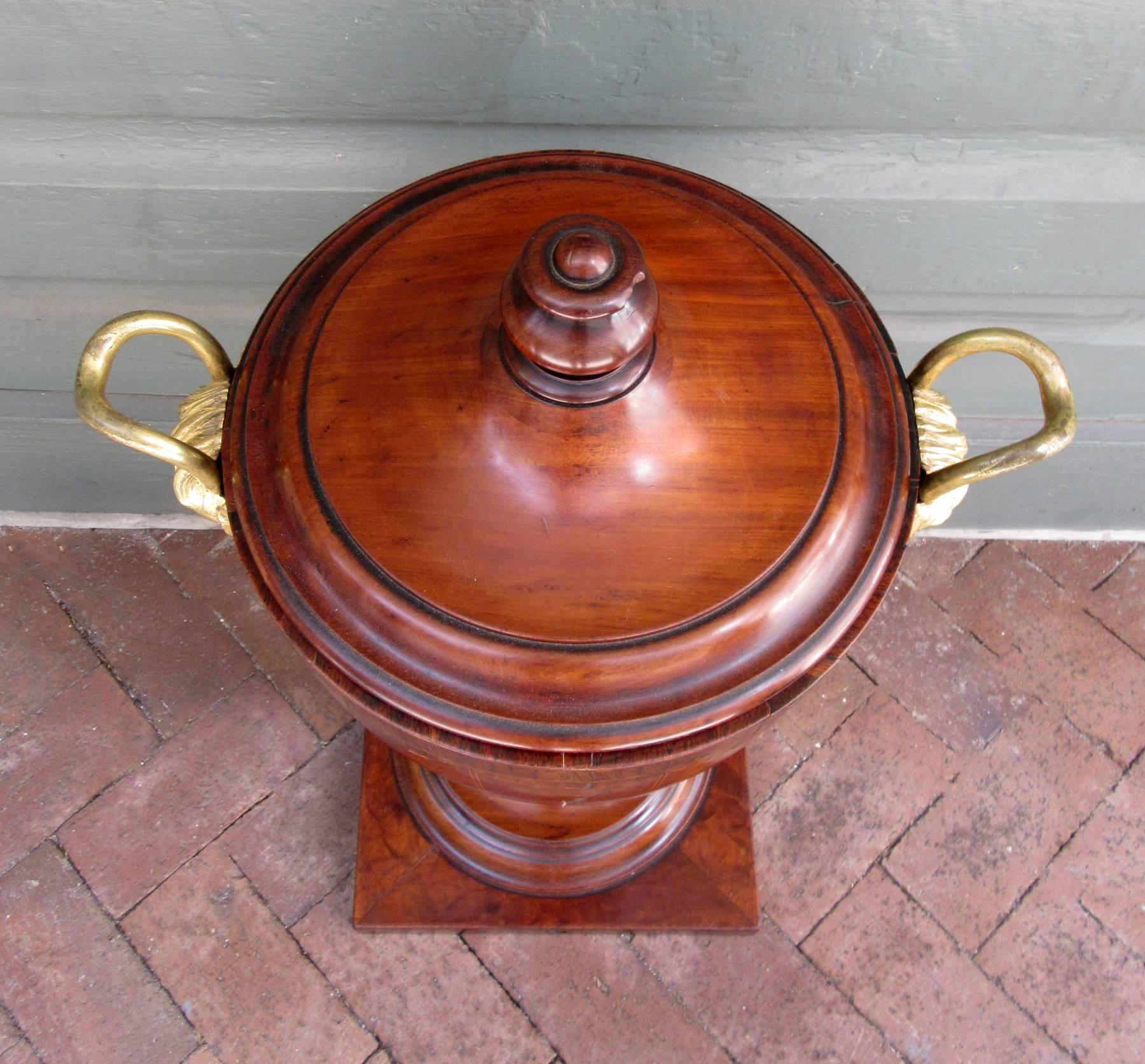Late 18th Century English George III Mahogany and Bronze Doré Urn or Wine Cooler 2