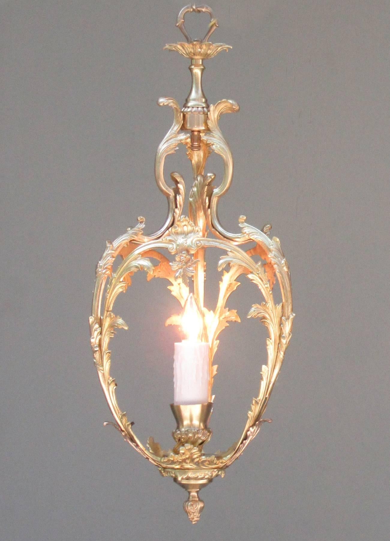 Gilt Early 20th Century French Louis XVI Bronze Dore Foliate Lanterns
